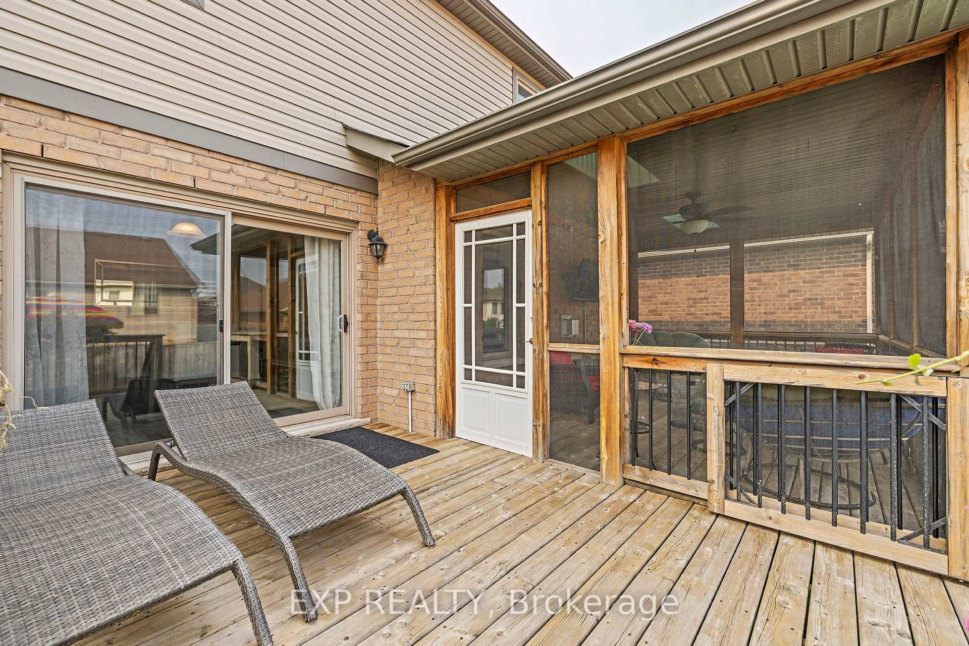 Photo 2 of 6540 Richard Crescent, Niagara Falls, Forestview — HOMEH