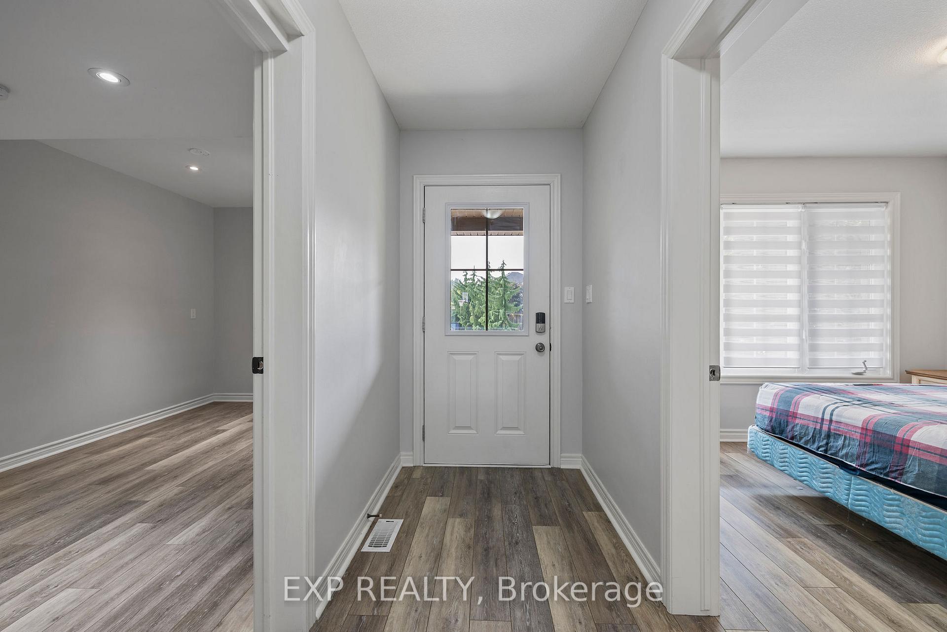 Photo 11 of 6540 Richard Crescent, Niagara Falls, Forestview — HOMEH