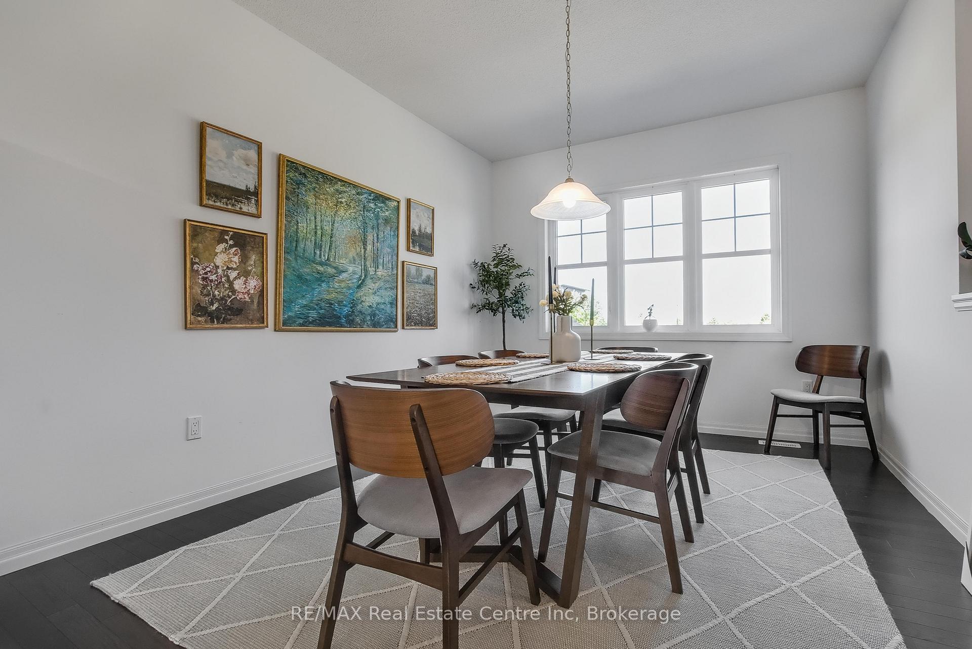 Photo 4 of 14 Kay Crescent, Guelph, Pineridge/Westminster Woods — HOMEH