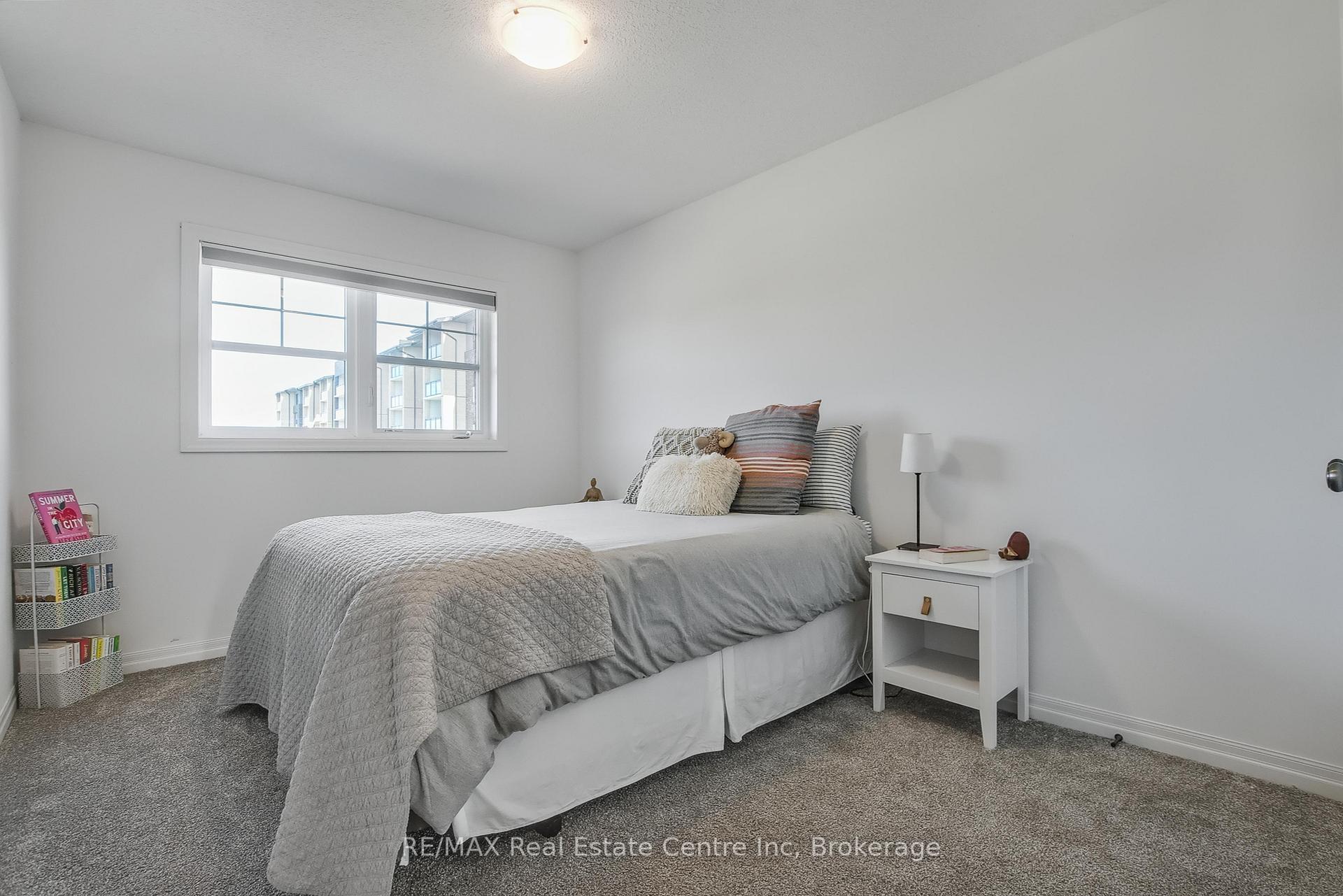 Photo 21 of 14 Kay Crescent, Guelph, Pineridge/Westminster Woods — HOMEH
