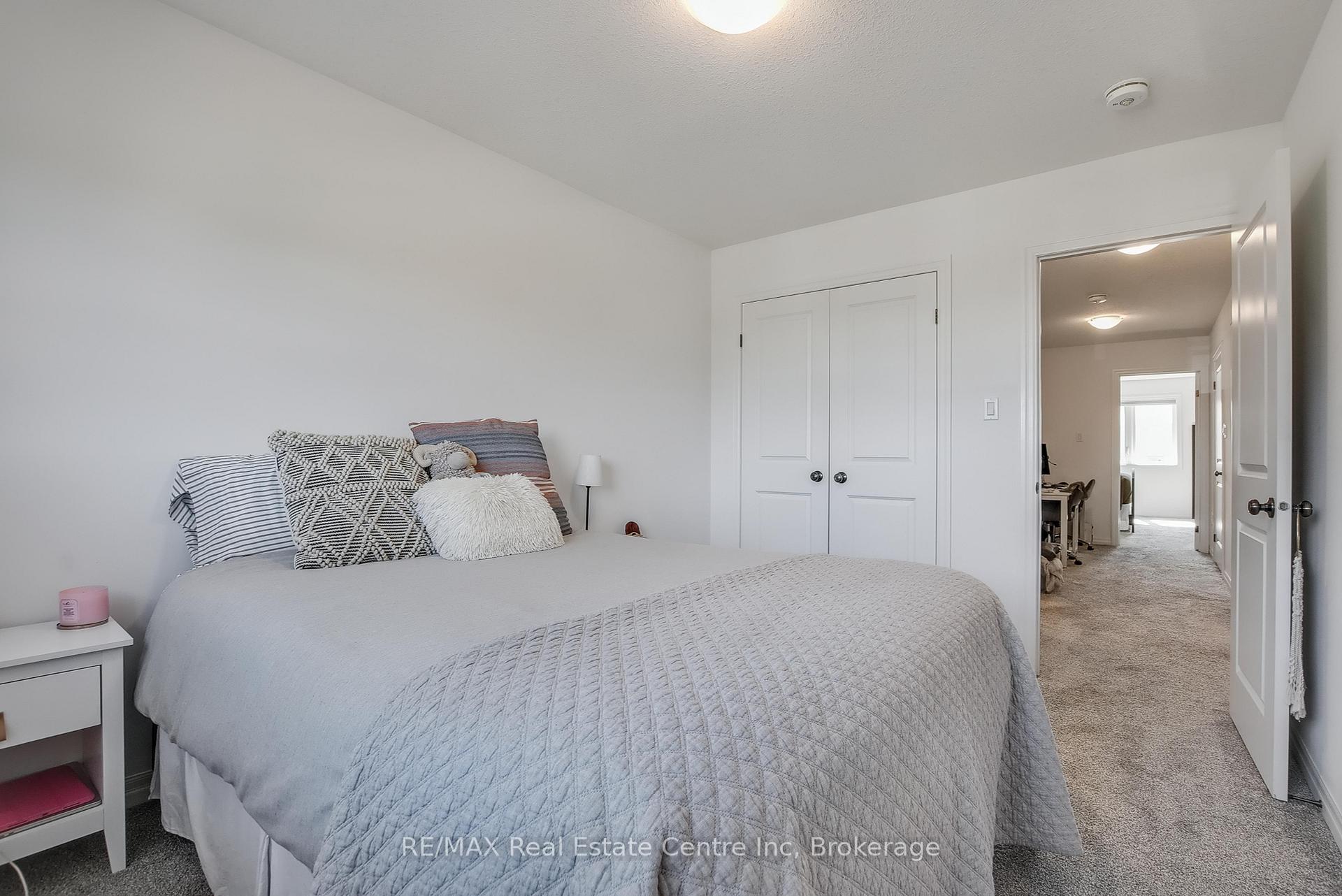 Photo 22 of 14 Kay Crescent, Guelph, Pineridge/Westminster Woods — HOMEH