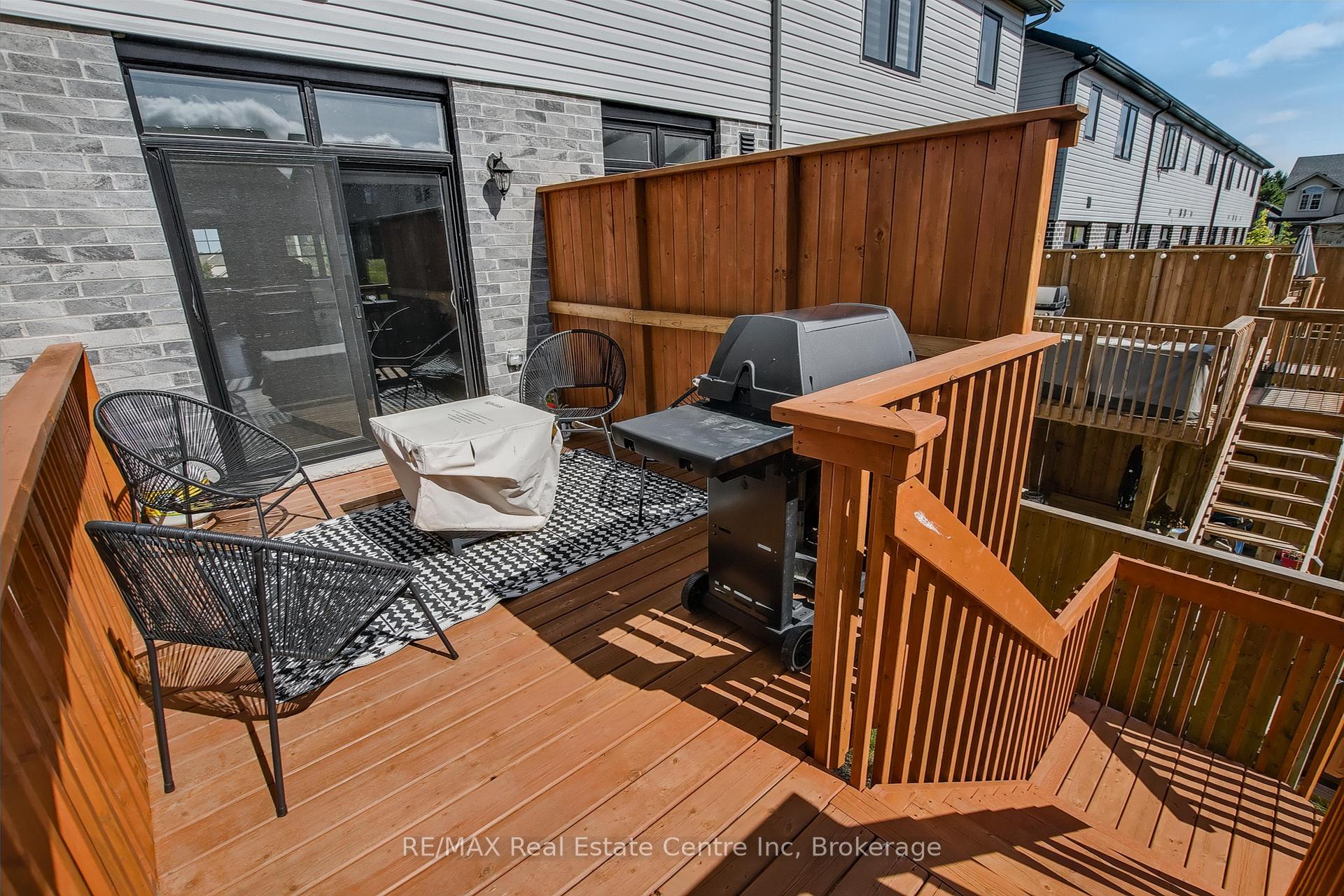 Photo 27 of 14 Kay Crescent, Guelph, Pineridge/Westminster Woods — HOMEH