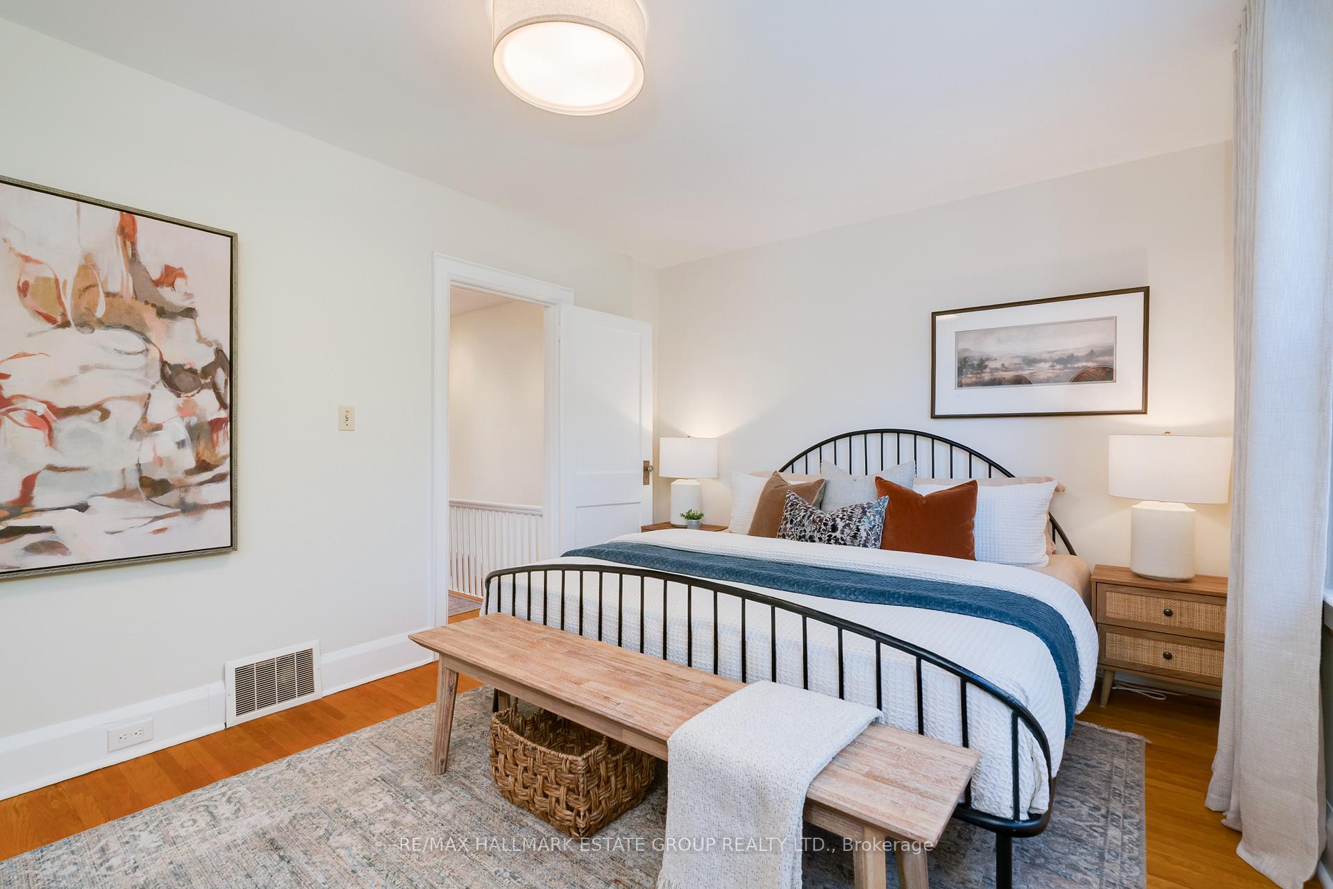 Photo 24 of 61 Springdale Boulevard, Toronto, Danforth Village-East York — HOMEH
