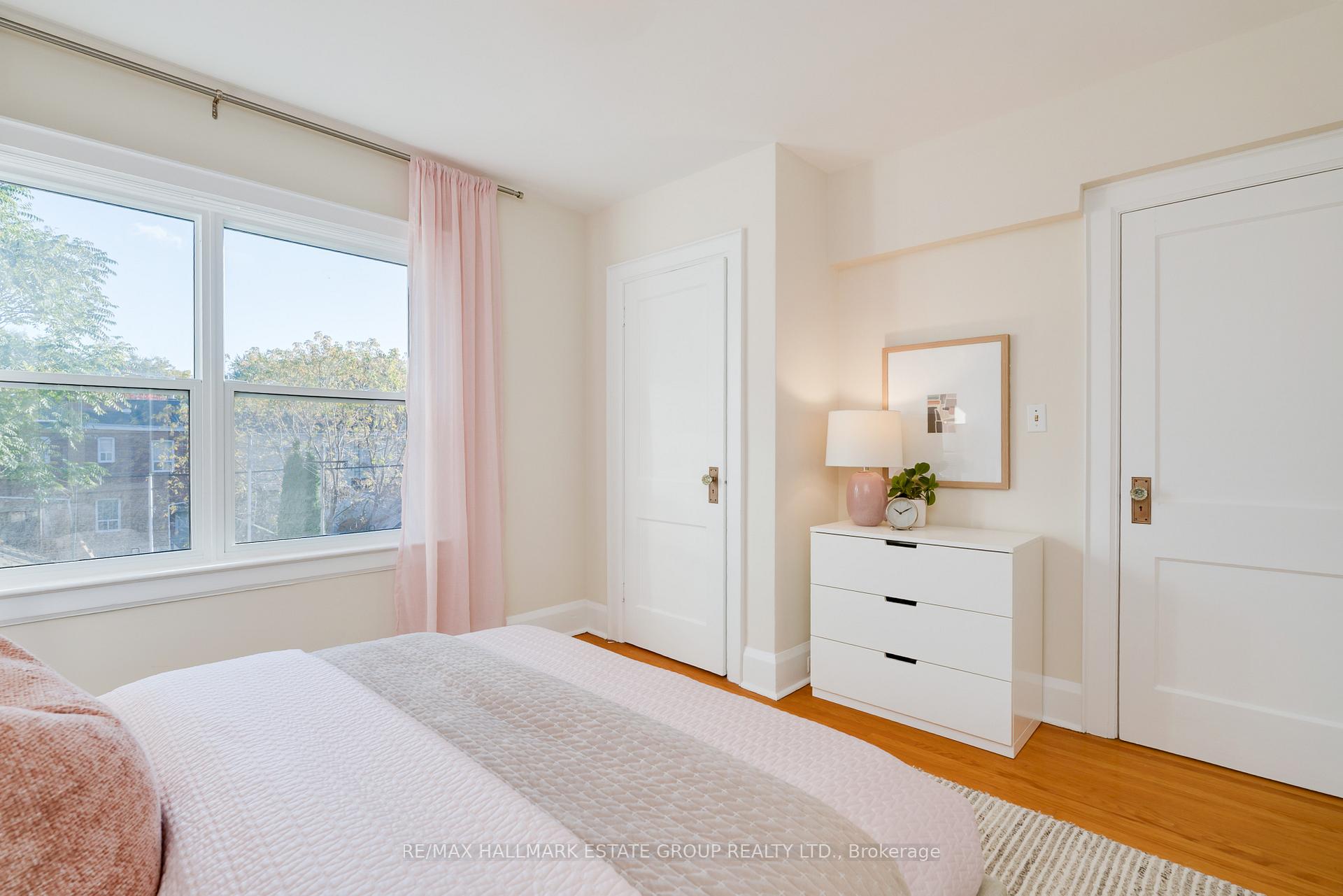 Photo 25 of 61 Springdale Boulevard, Toronto, Danforth Village-East York — HOMEH