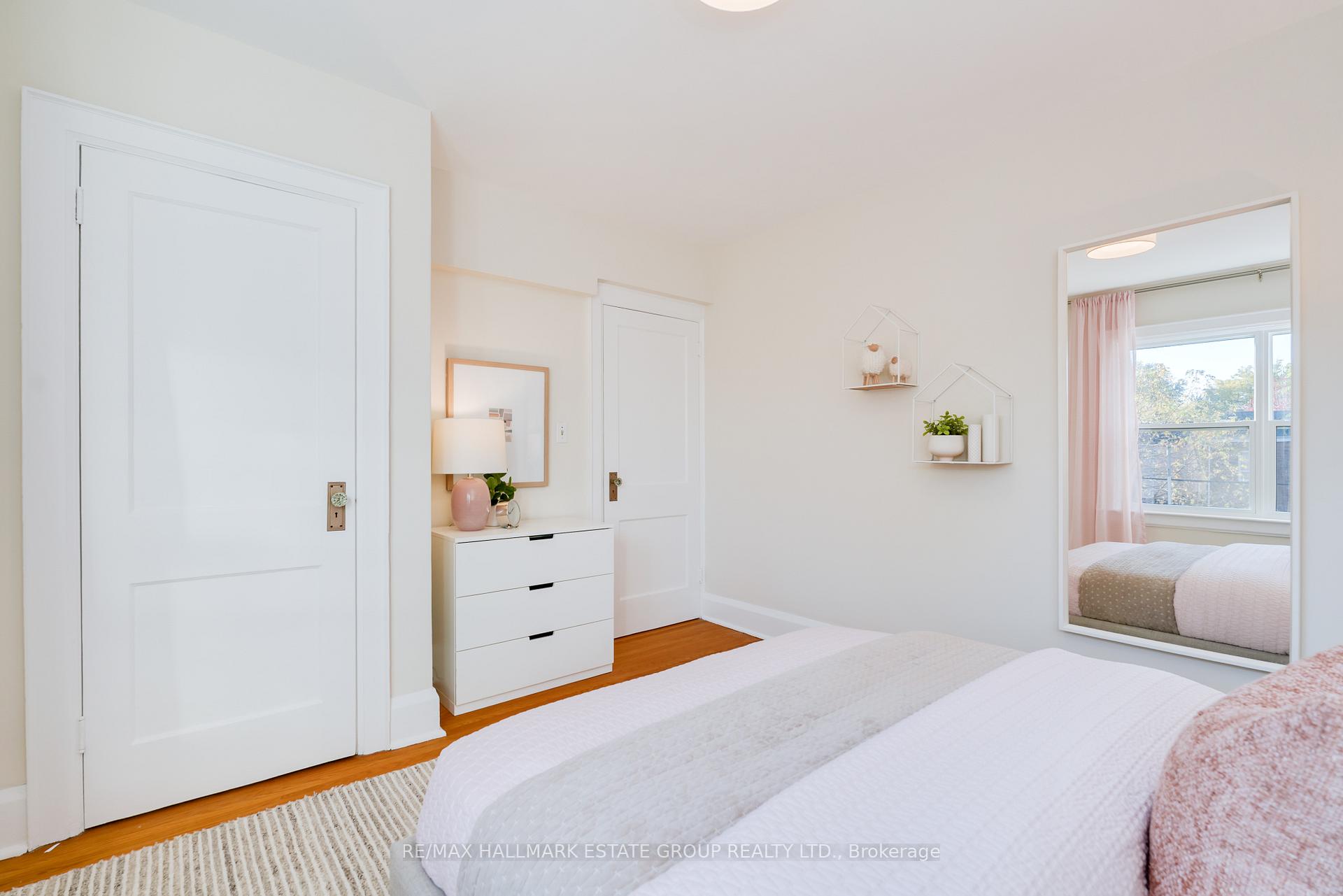 Photo 15 of 61 Springdale Boulevard, Toronto, Danforth Village-East York — HOMEH