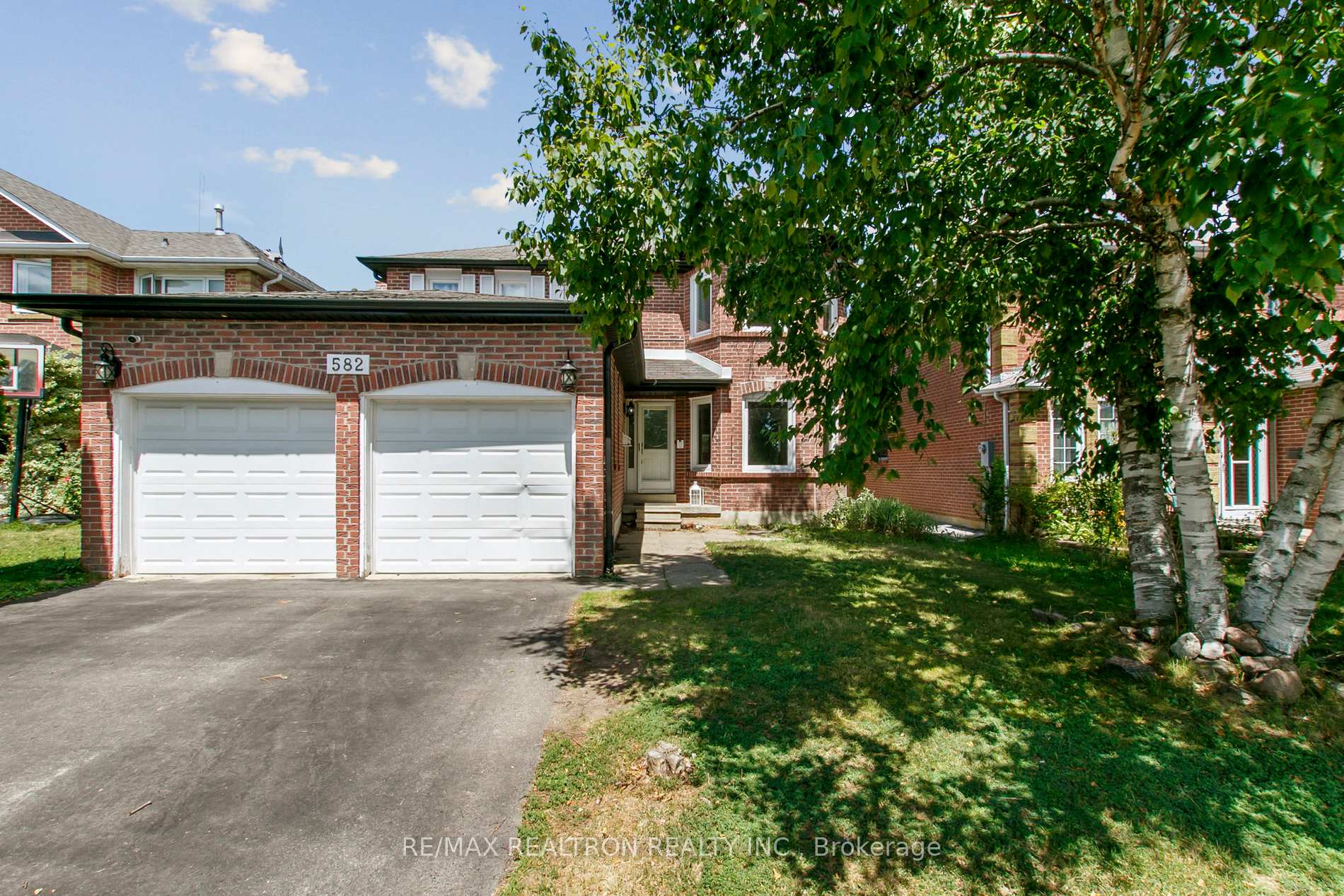 Photo 1 of 582 Strouds Lane, Pickering, Amberlea — HOMEH