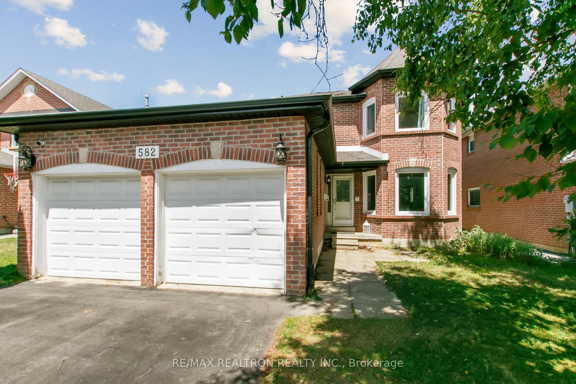 Photo 15 of 582 Strouds Lane, Pickering, Amberlea — HOMEH