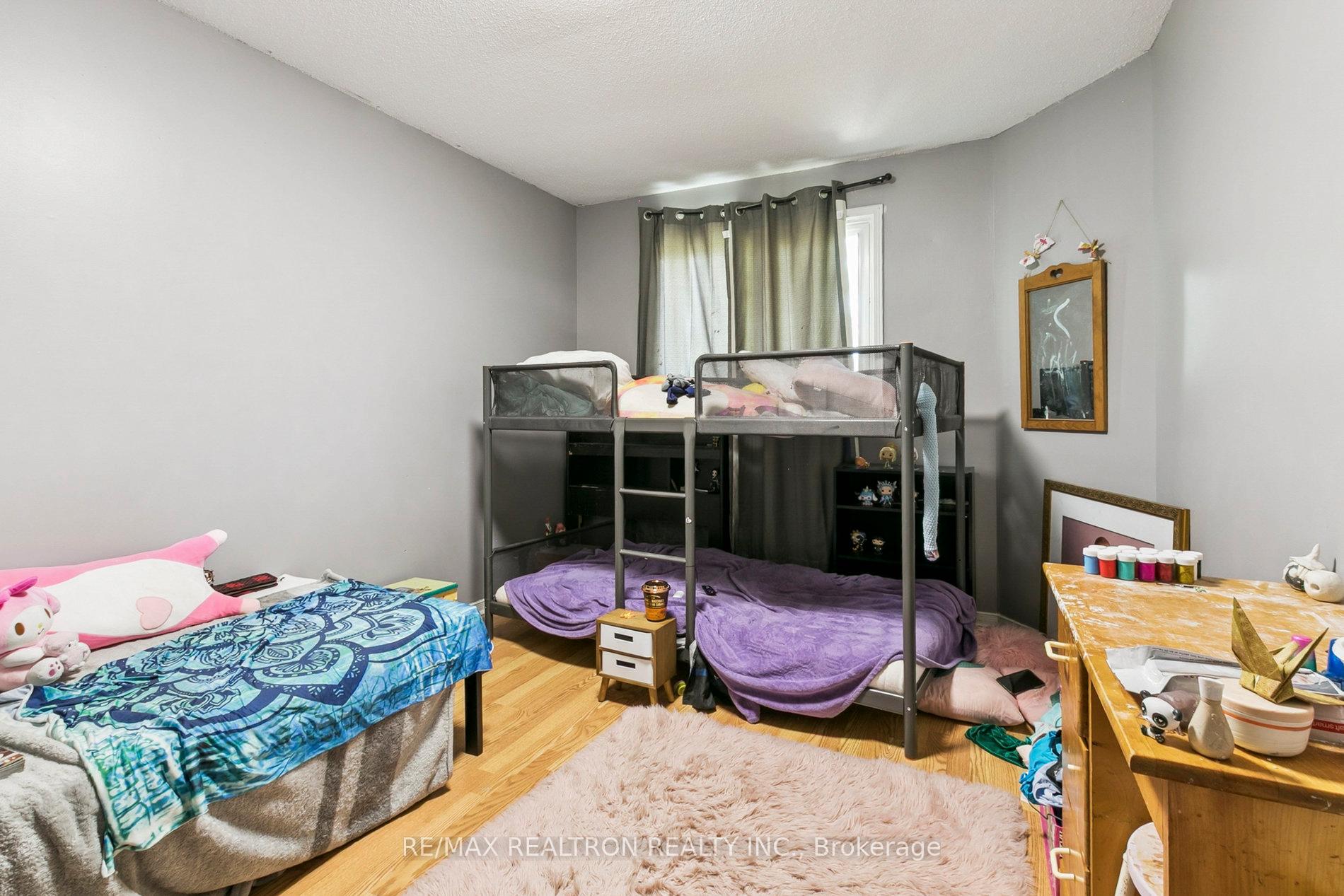 Photo 11 of 582 Strouds Lane, Pickering, Amberlea — HOMEH
