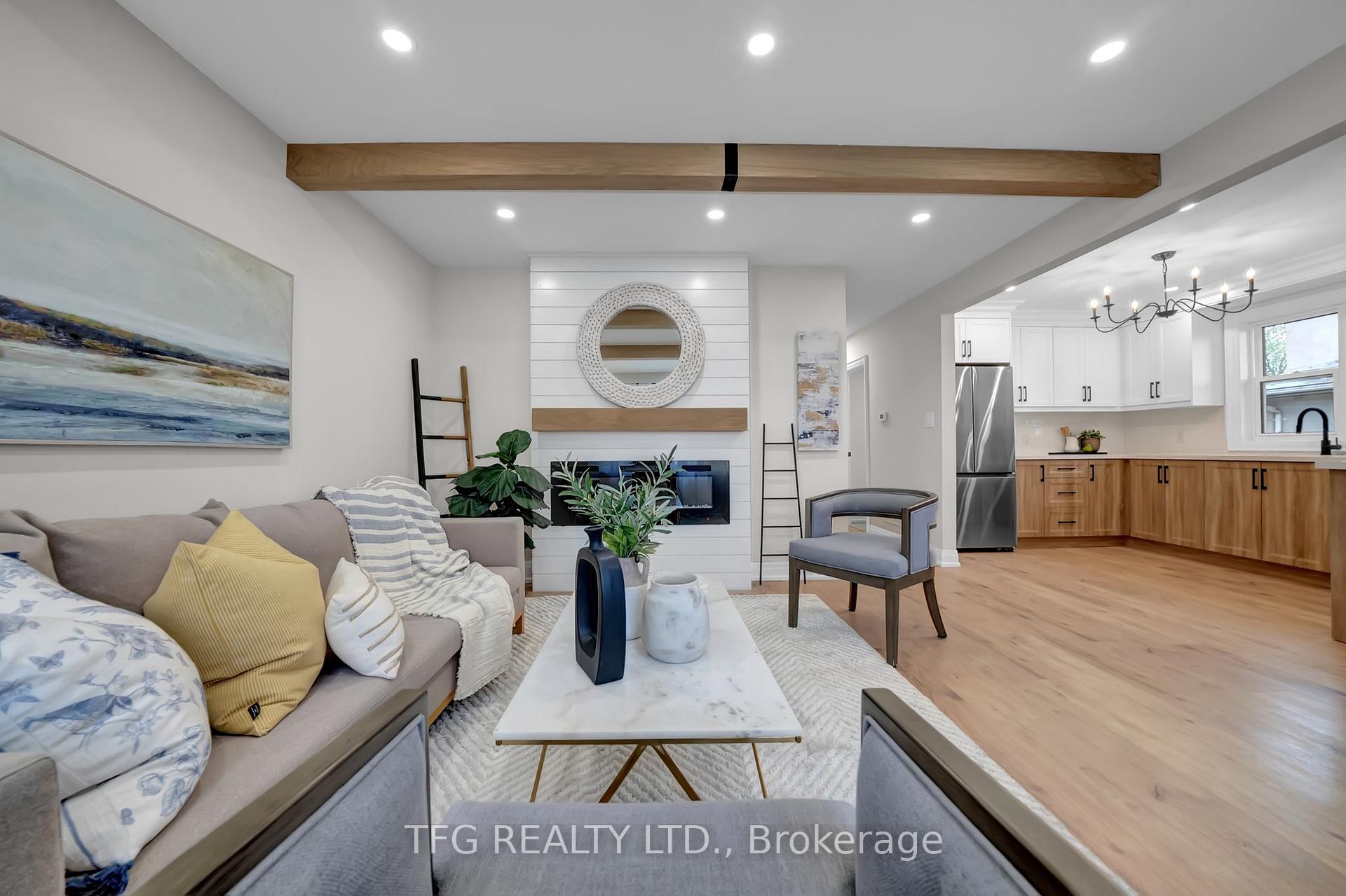 Photo 8 of 571 Stevenson Road N, Oshawa, McLaughlin — HOMEH