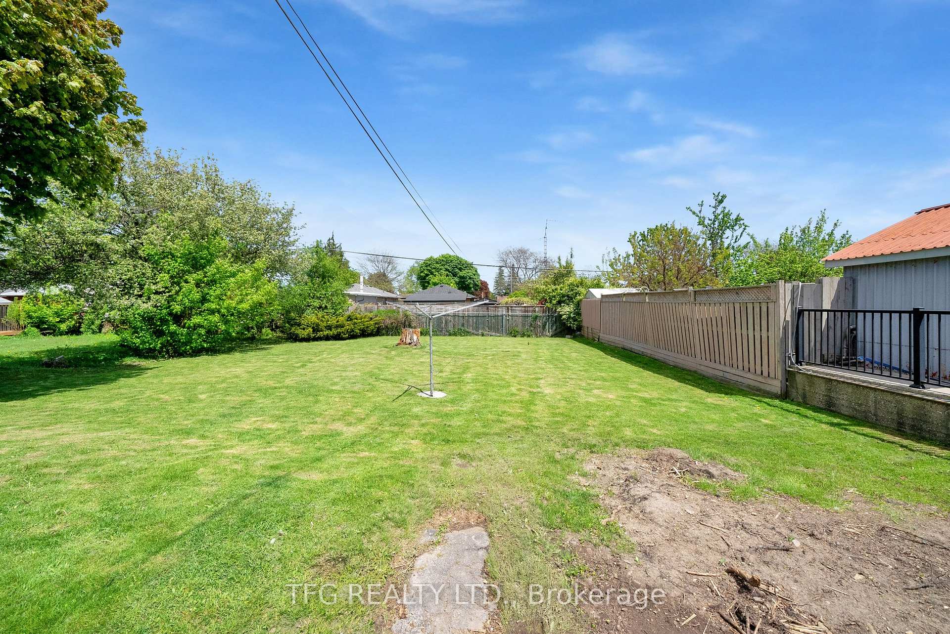 Photo 35 of 571 Stevenson Road N, Oshawa, McLaughlin — HOMEH
