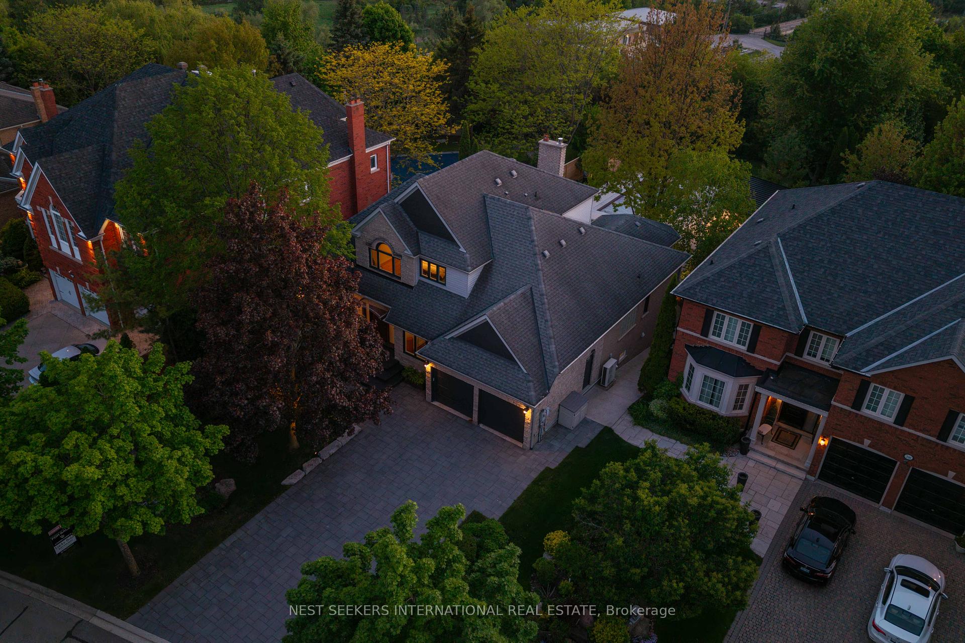 Photo 1 of 310 Westridge Drive, Vaughan, Kleinburg — HOMEH