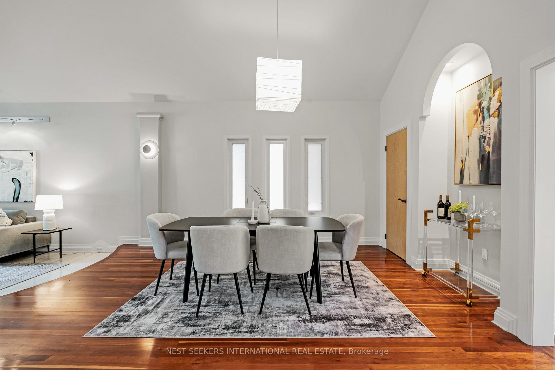 Photo 32 of 310 Westridge Drive, Vaughan, Kleinburg — HOMEH