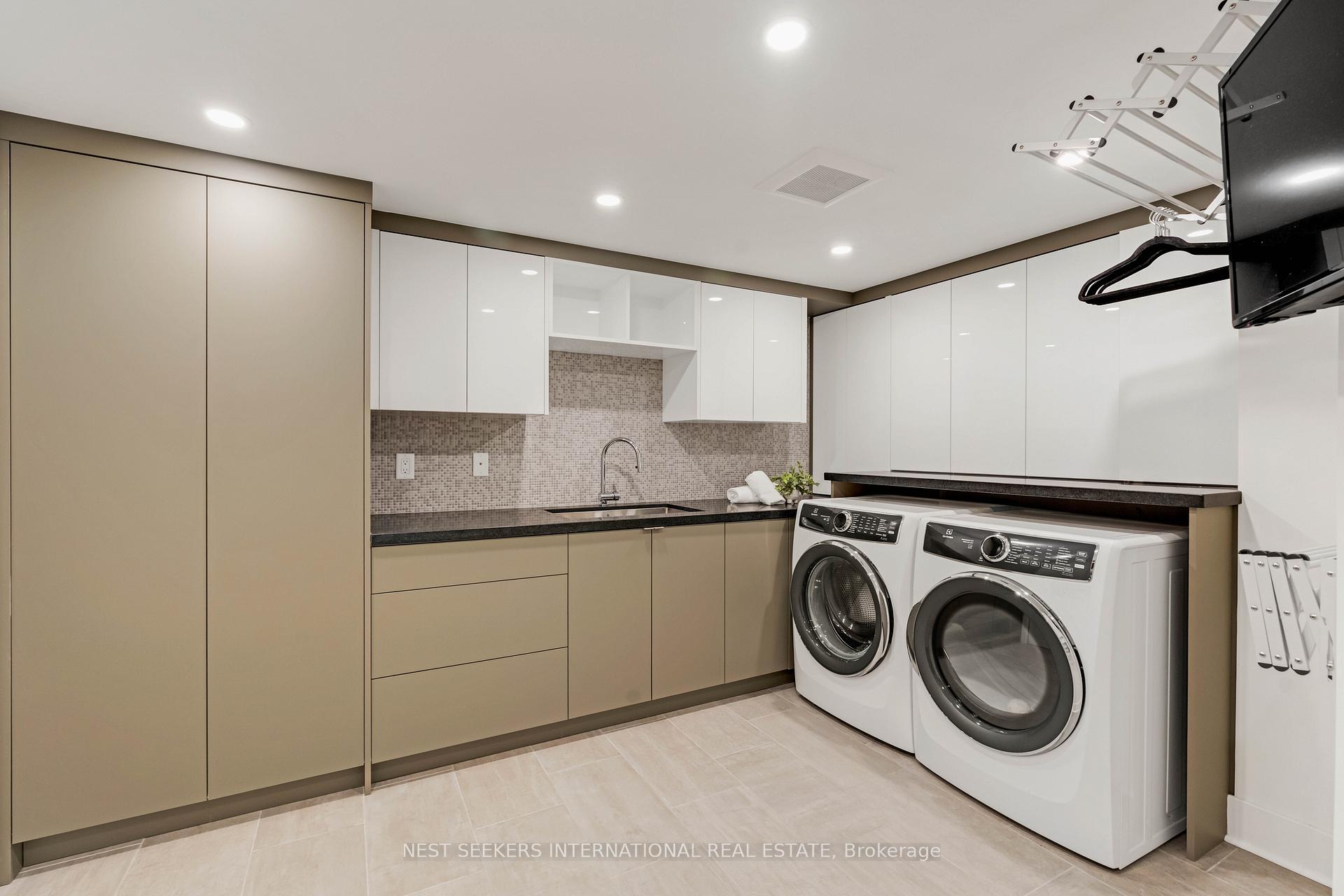 Photo 20 of 310 Westridge Drive, Vaughan, Kleinburg — HOMEH