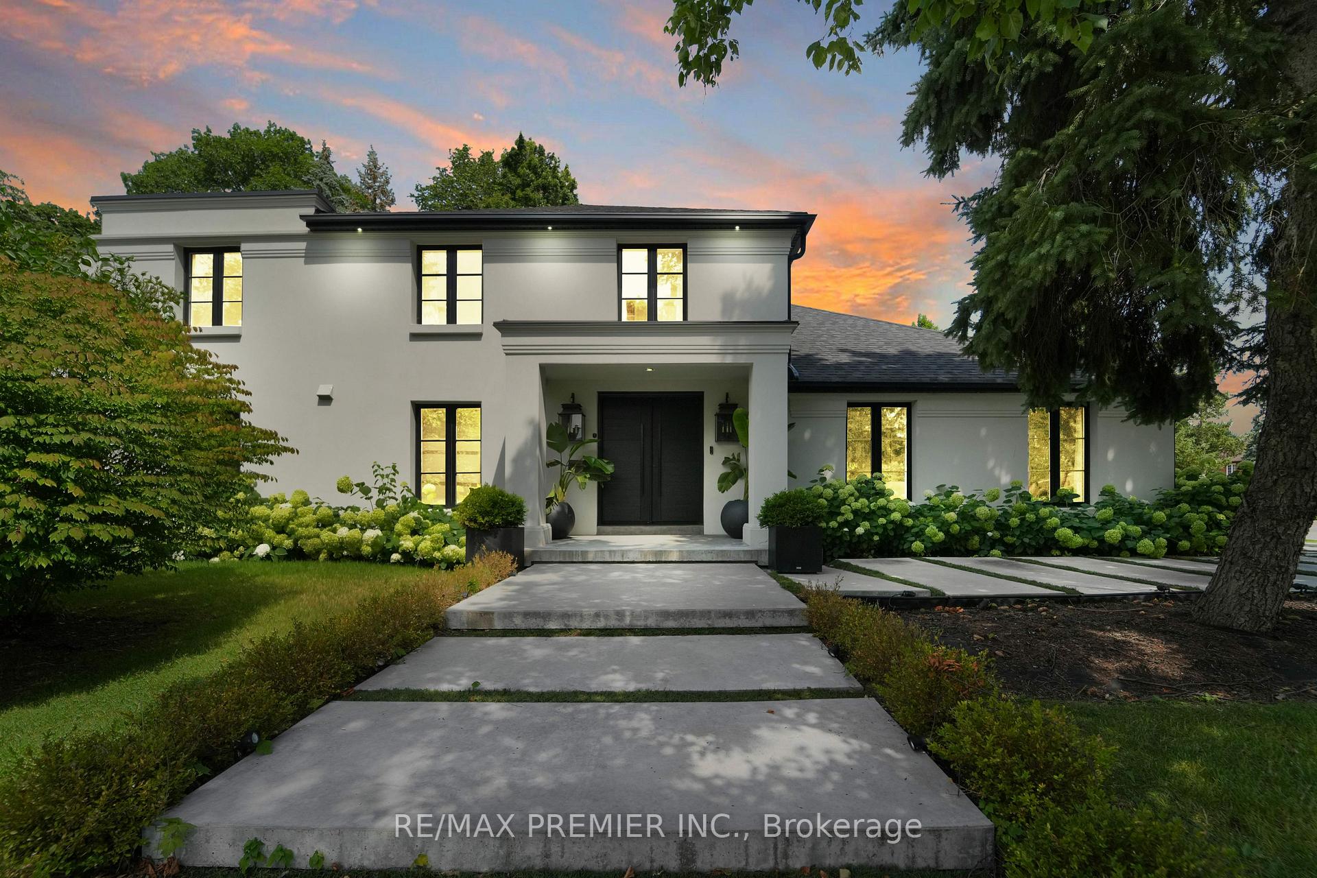 Front of 54 Kiloran Avenue