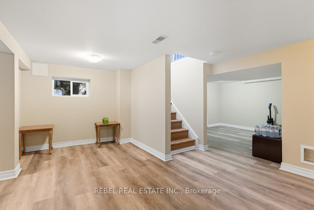 Photo 17 of 765 Rowena Street, Oshawa, Lakeview — HOMEH