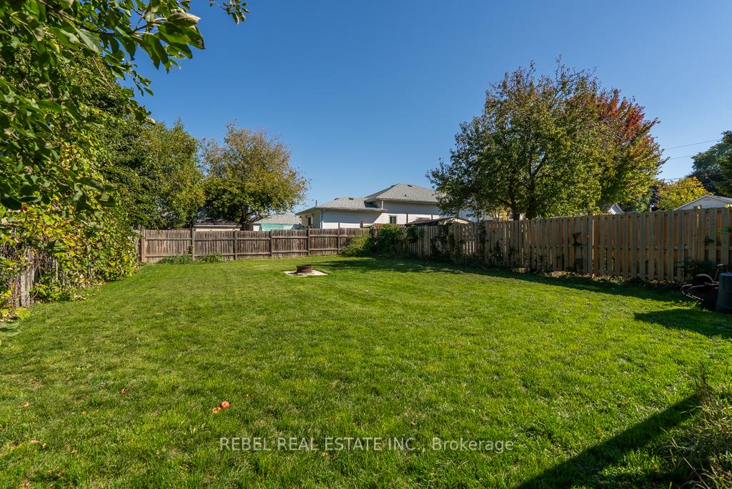 Photo 28 of 765 Rowena Street, Oshawa, Lakeview — HOMEH