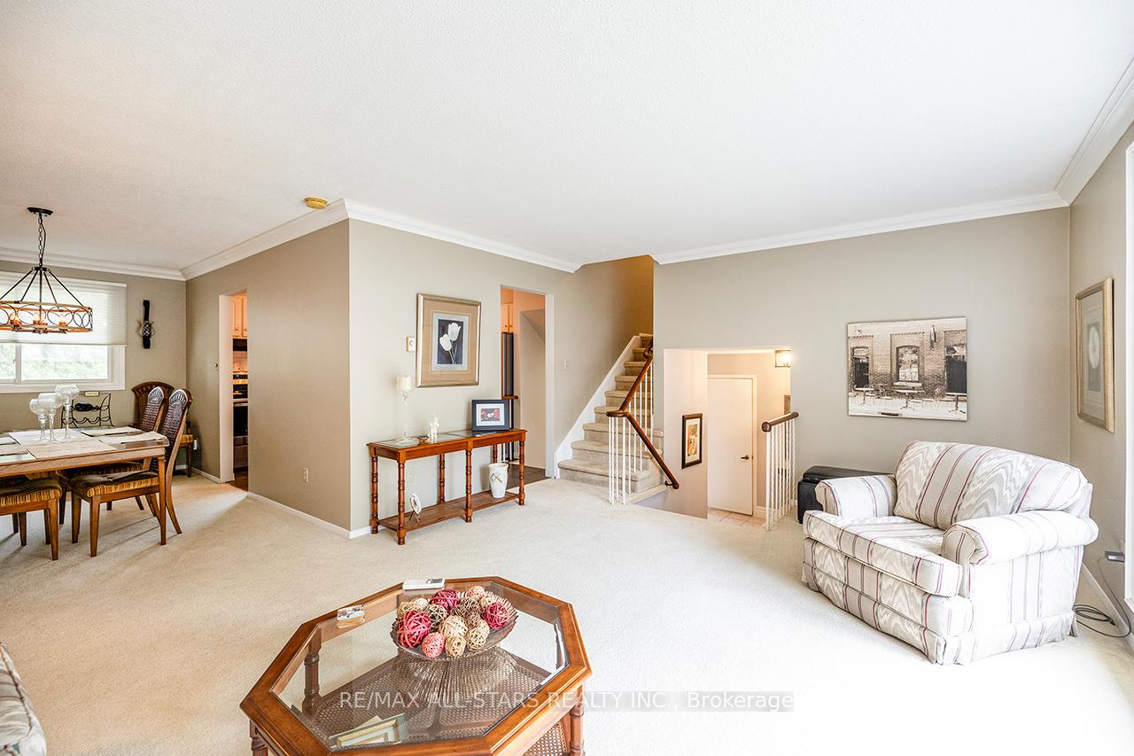Photo 5 of 29 Orchard Road, Scugog, Port Perry — HOMEH