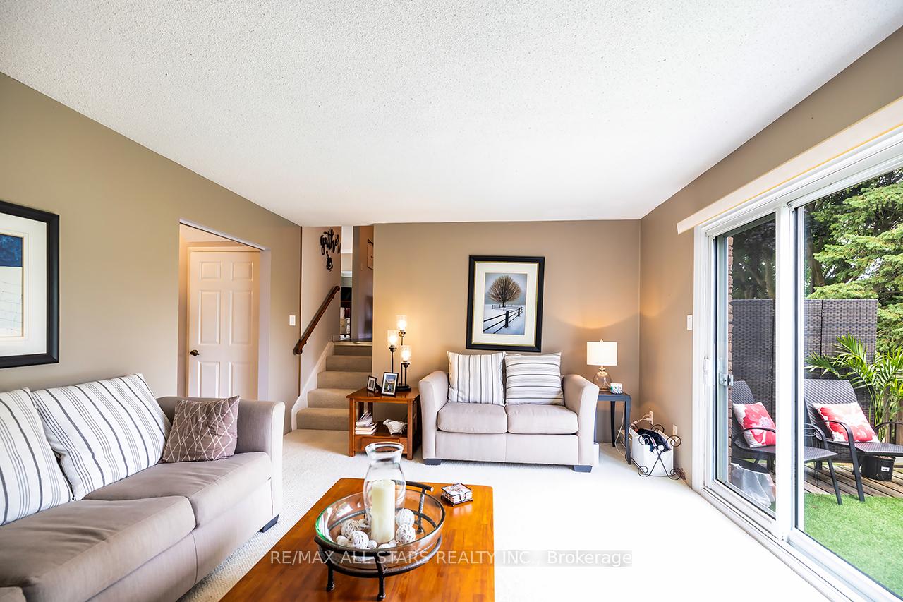 Photo 10 of 29 Orchard Road, Scugog, Port Perry — HOMEH
