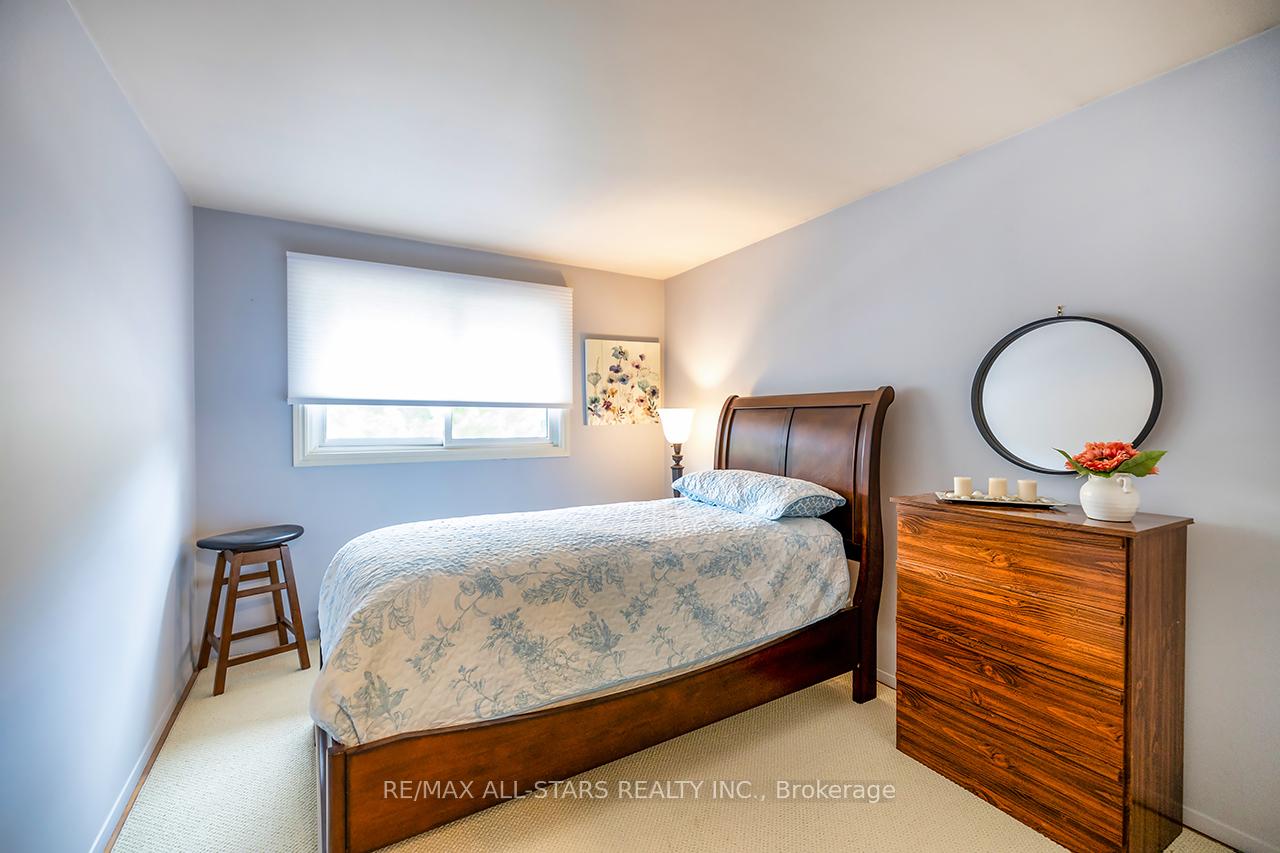 Photo 13 of 29 Orchard Road, Scugog, Port Perry — HOMEH