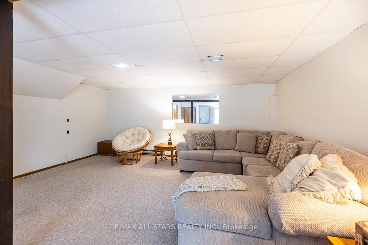 Photo 18 of 29 Orchard Road, Scugog, Port Perry — HOMEH