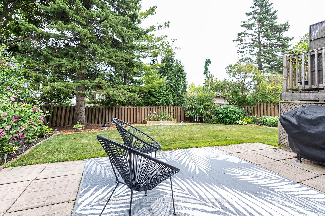 Photo 17 of 29 Orchard Road, Scugog, Port Perry — HOMEH