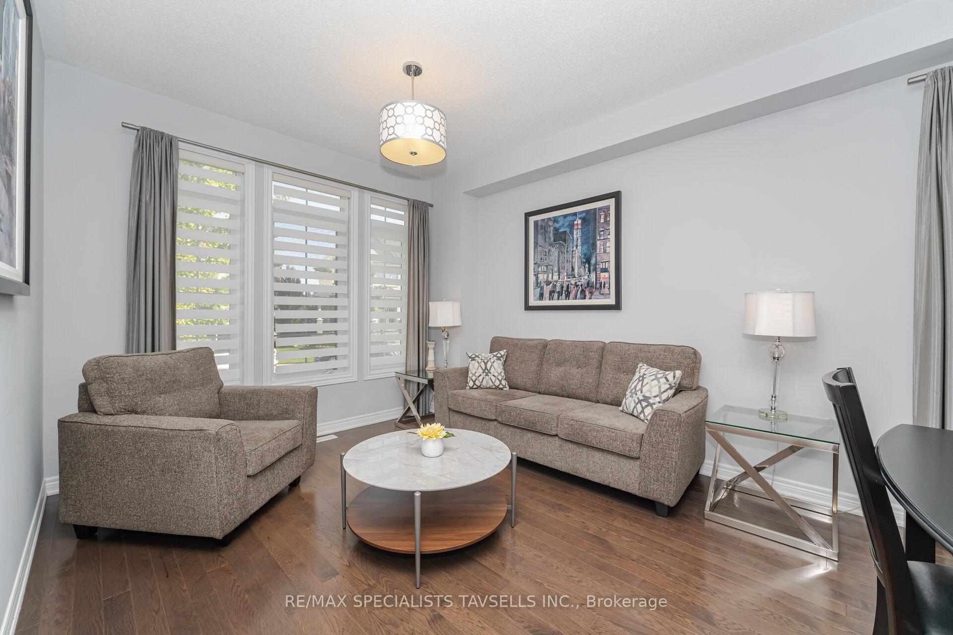 Photo 6 of 44 Gentle Fox Drive, Caledon, Rural Caledon — HOMEH