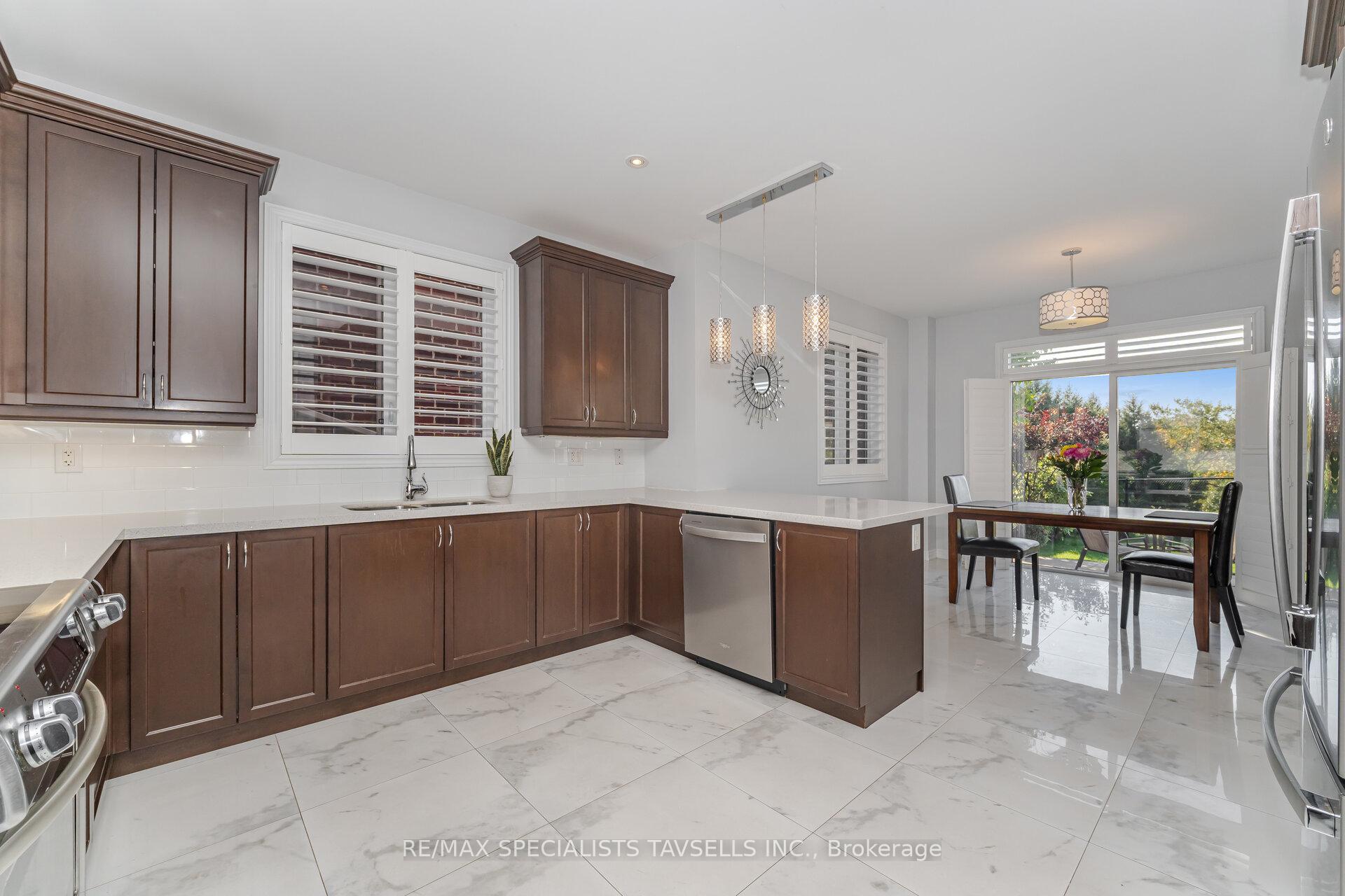 Photo 17 of 44 Gentle Fox Drive, Caledon, Rural Caledon — HOMEH