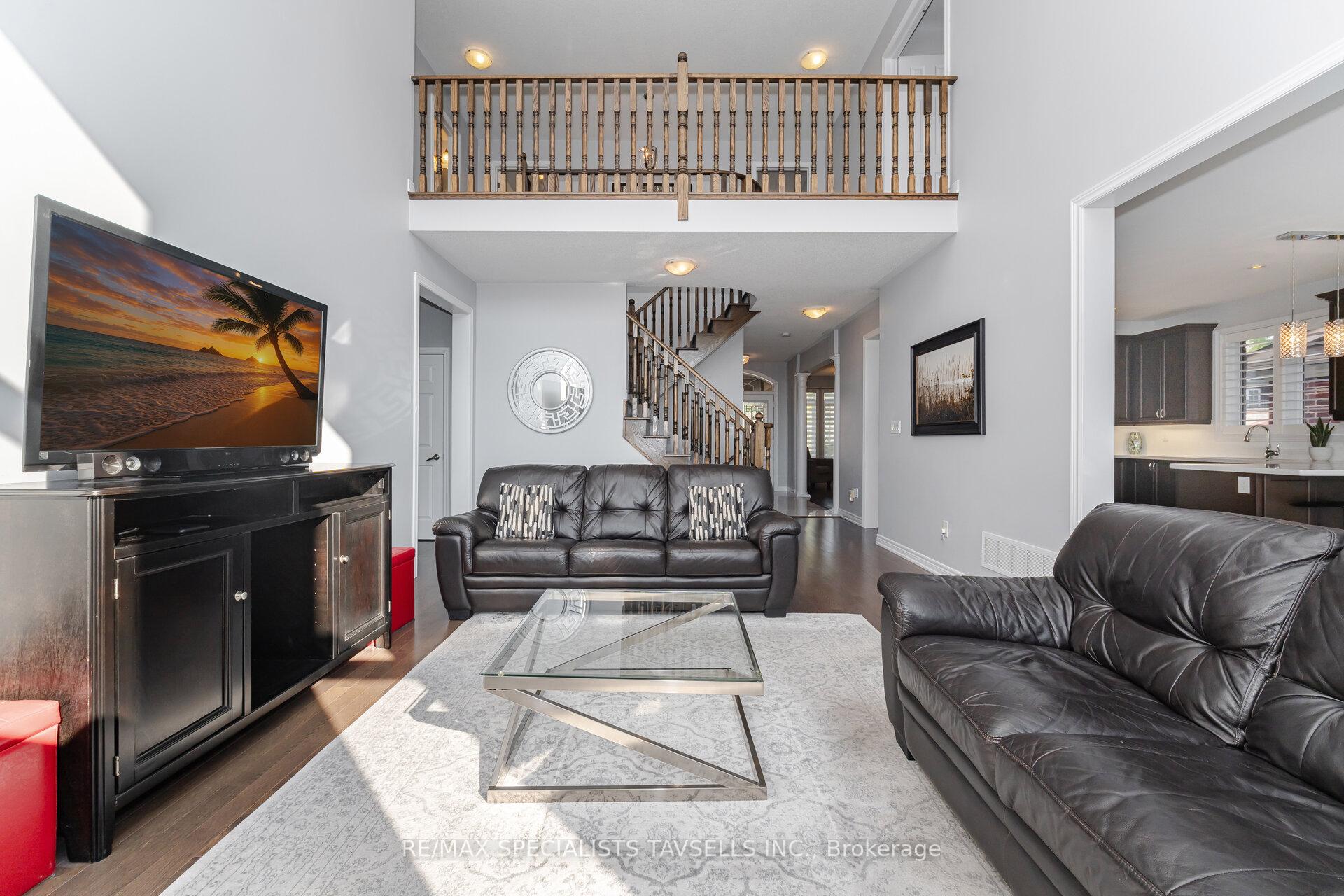 Photo 12 of 44 Gentle Fox Drive, Caledon, Rural Caledon — HOMEH