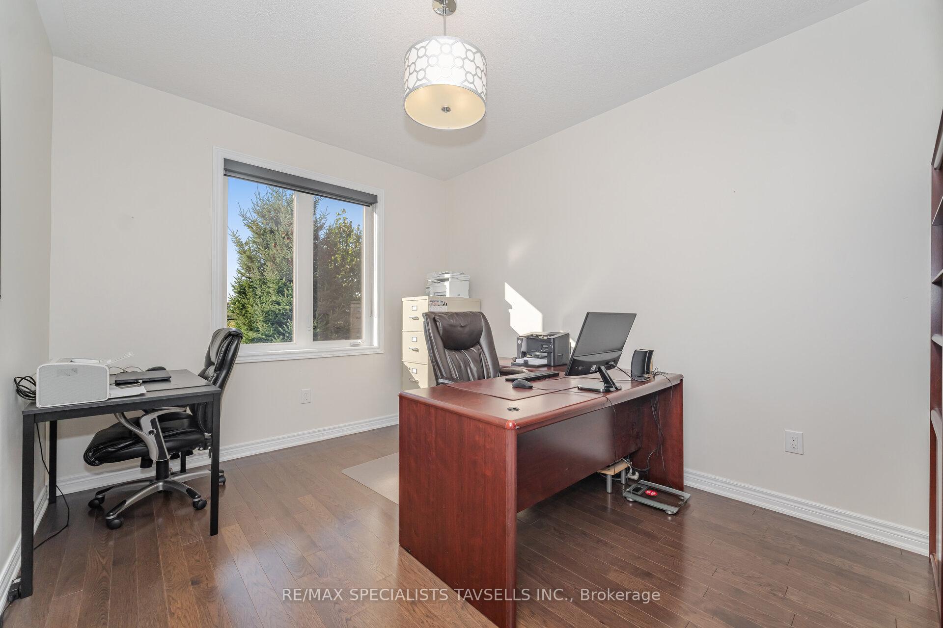 Photo 13 of 44 Gentle Fox Drive, Caledon, Rural Caledon — HOMEH