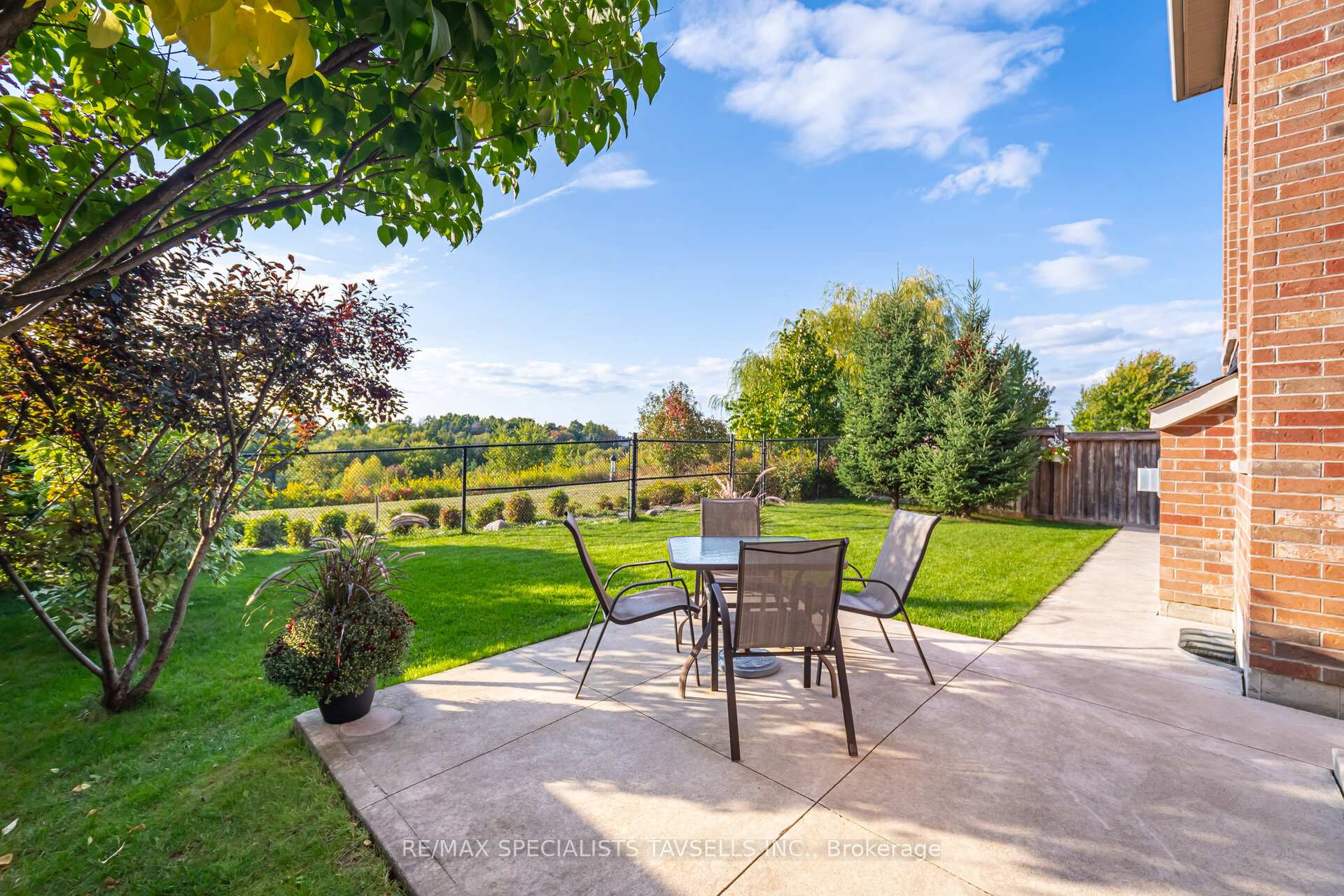 Photo 40 of 44 Gentle Fox Drive, Caledon, Rural Caledon — HOMEH