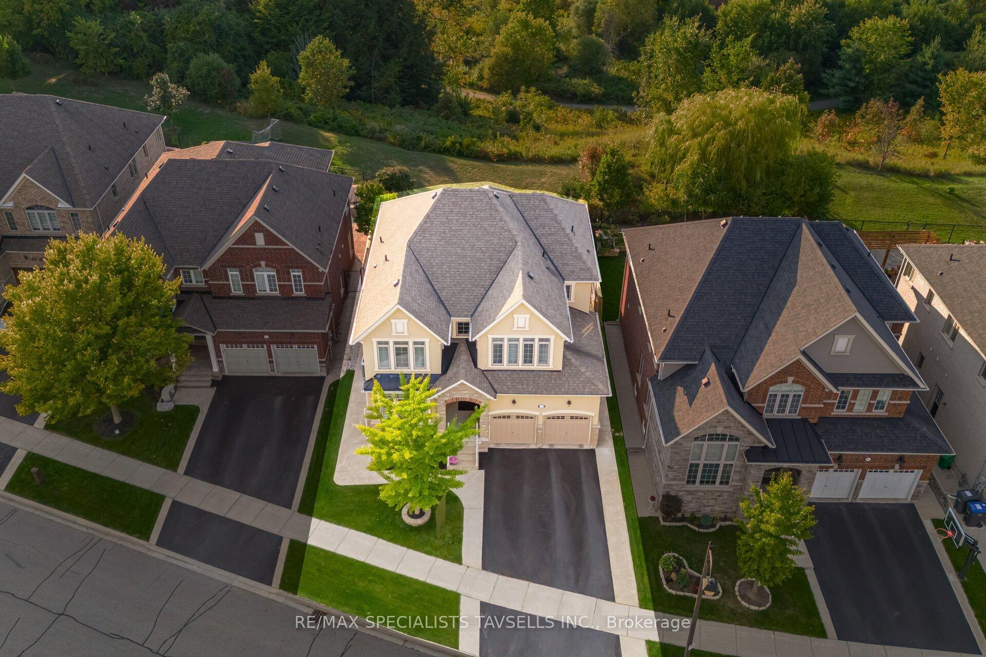 Photo 42 of 44 Gentle Fox Drive, Caledon, Rural Caledon — HOMEH