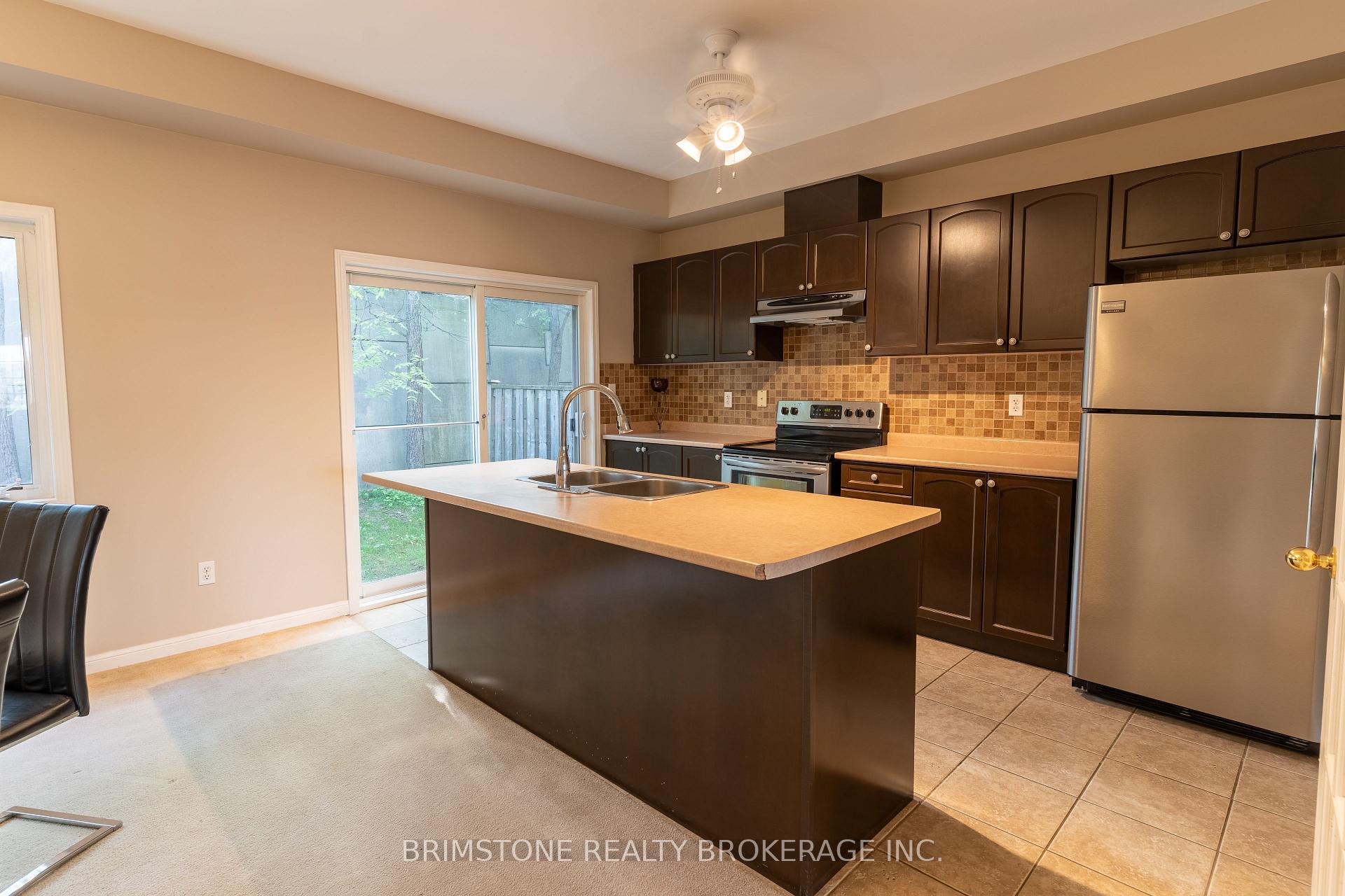 Photo 18 of Unit 9, 175 Stanley Street, Barrie, East Bayfield — HOMEH