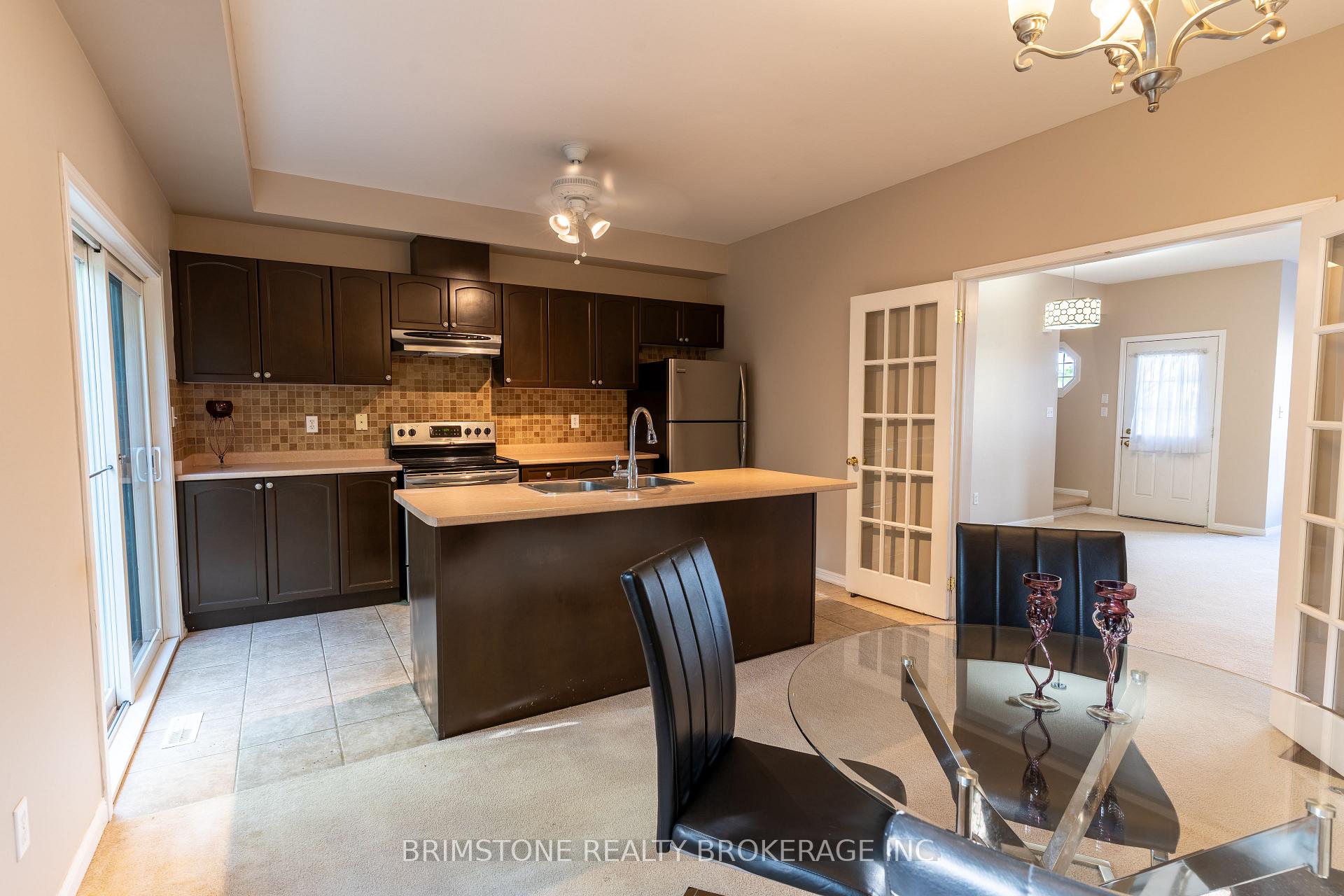 Photo 7 of Unit 9, 175 Stanley Street, Barrie, East Bayfield — HOMEH