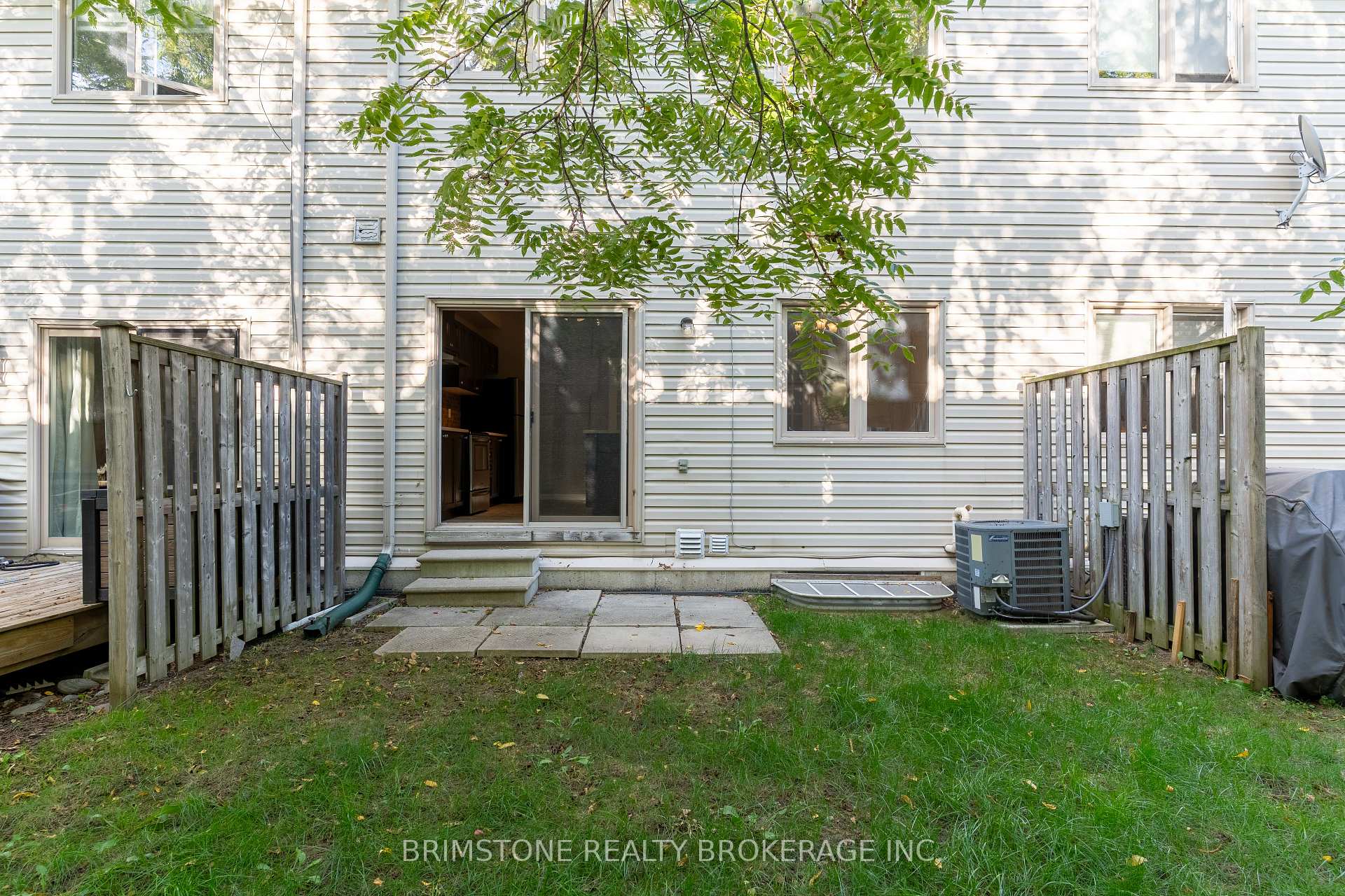 Photo 34 of Unit 9, 175 Stanley Street, Barrie, East Bayfield — HOMEH