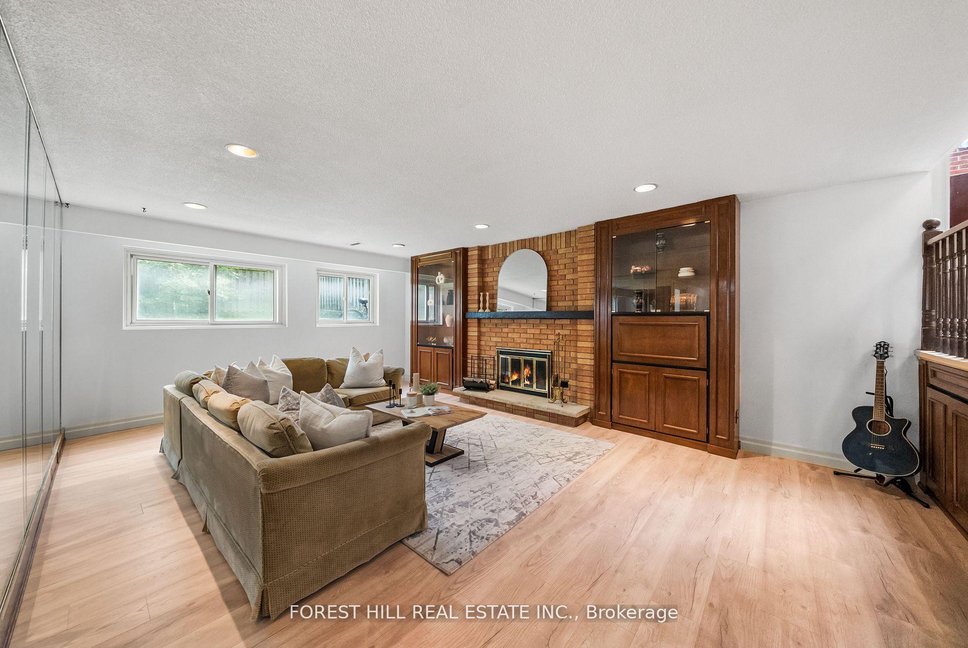 Photo 30 of 3 Saunders Lane, Markham, Aileen-Willowbrook — HOMEH