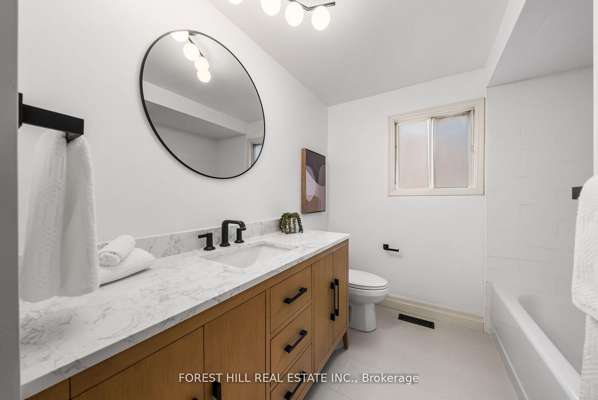 Photo 26 of 3 Saunders Lane, Markham, Aileen-Willowbrook — HOMEH