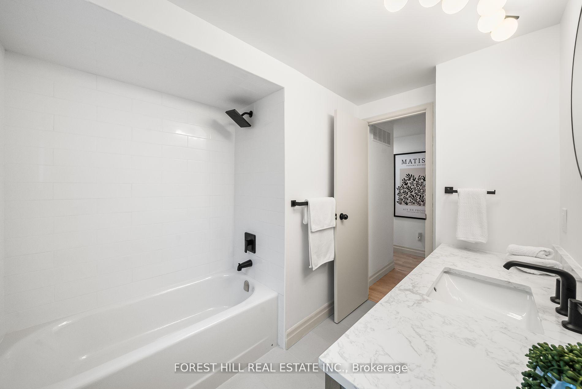 Photo 17 of 3 Saunders Lane, Markham, Aileen-Willowbrook — HOMEH