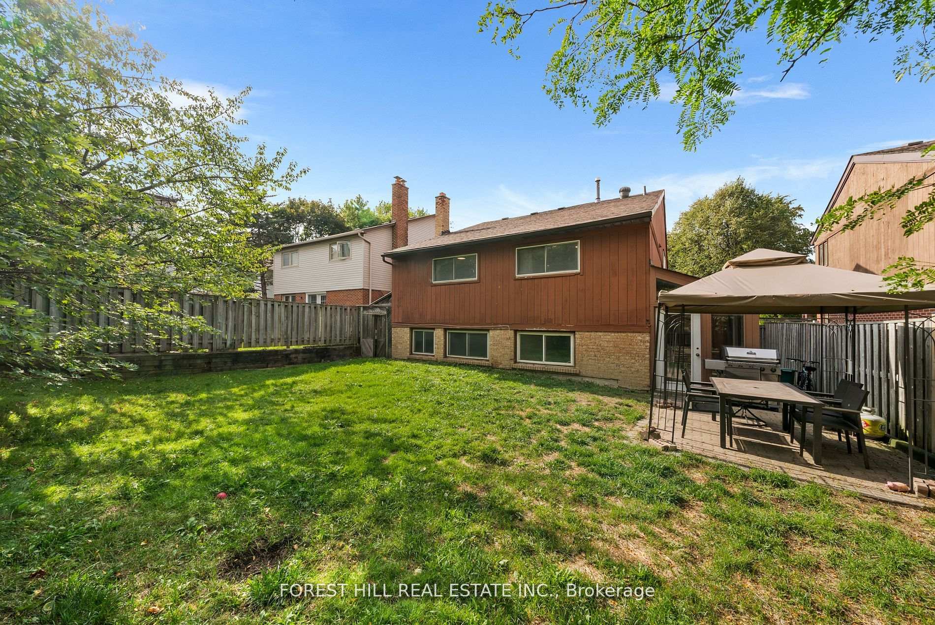 Photo 32 of 3 Saunders Lane, Markham, Aileen-Willowbrook — HOMEH