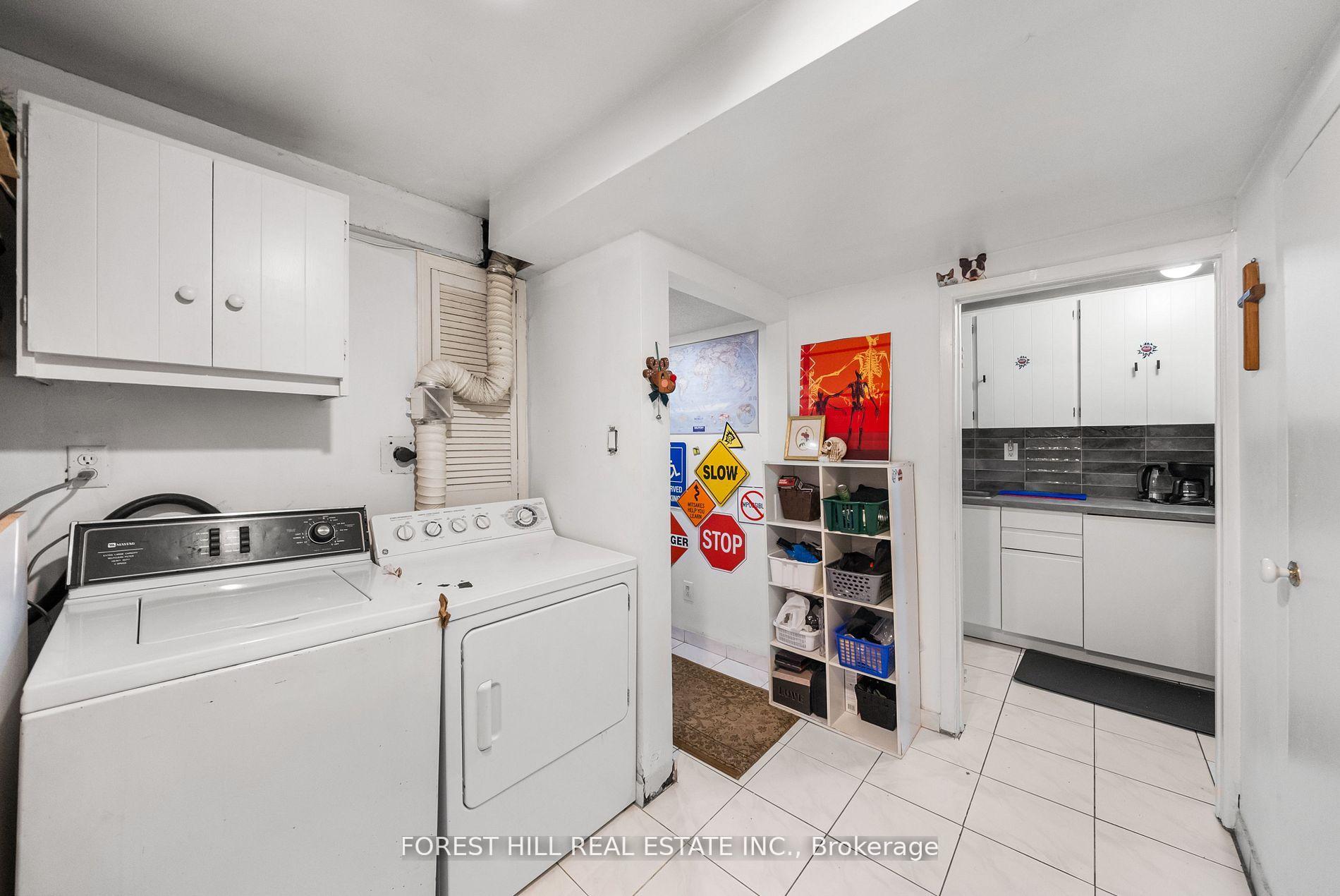 Photo 33 of 3 Saunders Lane, Markham, Aileen-Willowbrook — HOMEH