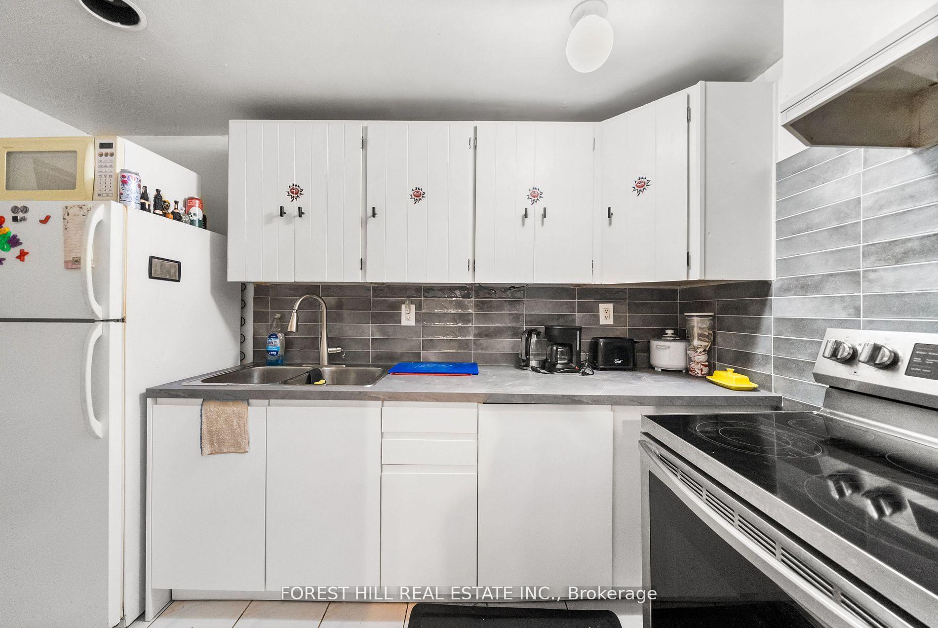 Photo 40 of 3 Saunders Lane, Markham, Aileen-Willowbrook — HOMEH