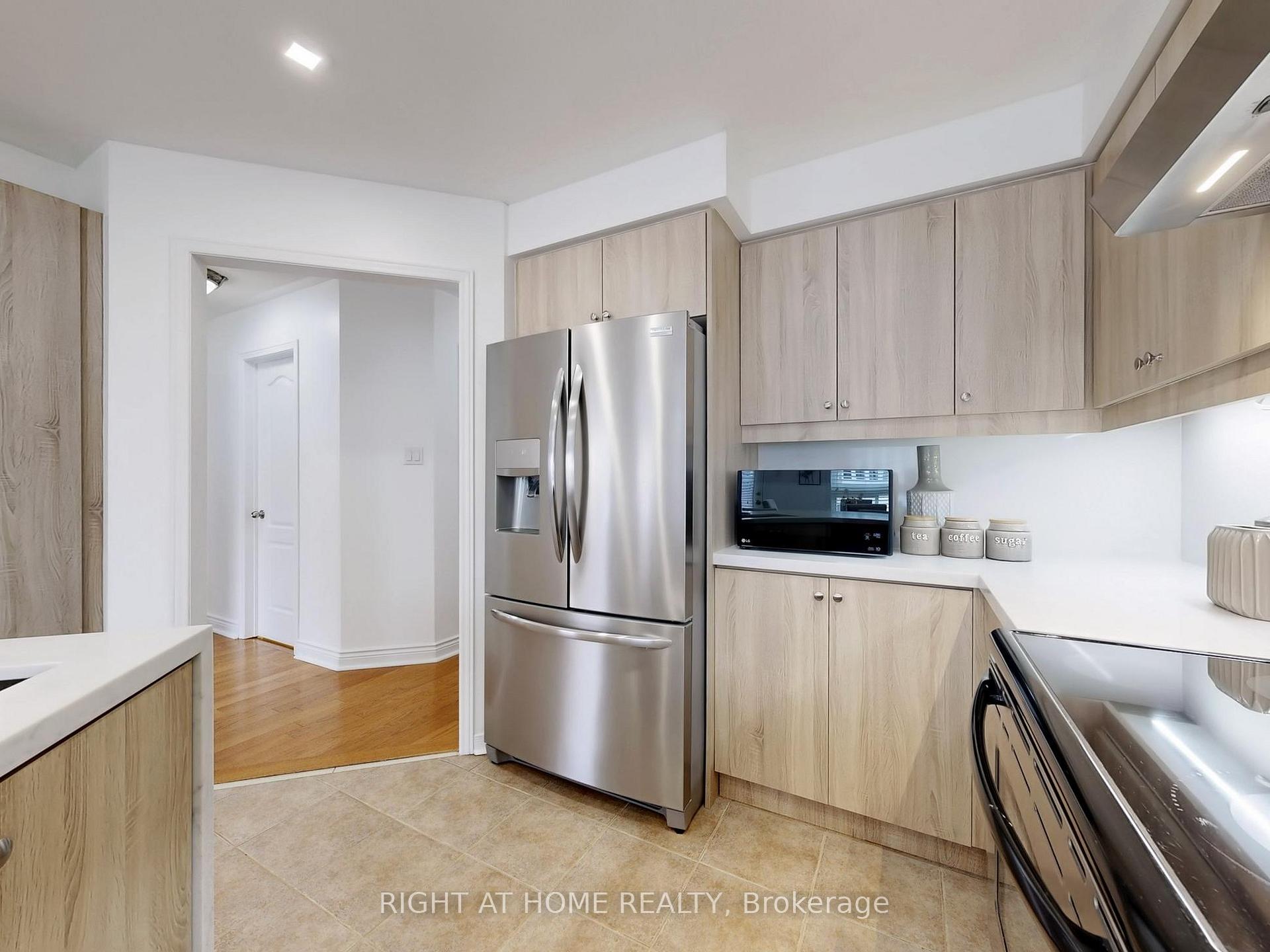 Photo 4 of 65 Styles Crescent, Ajax, Northeast Ajax — HOMEH