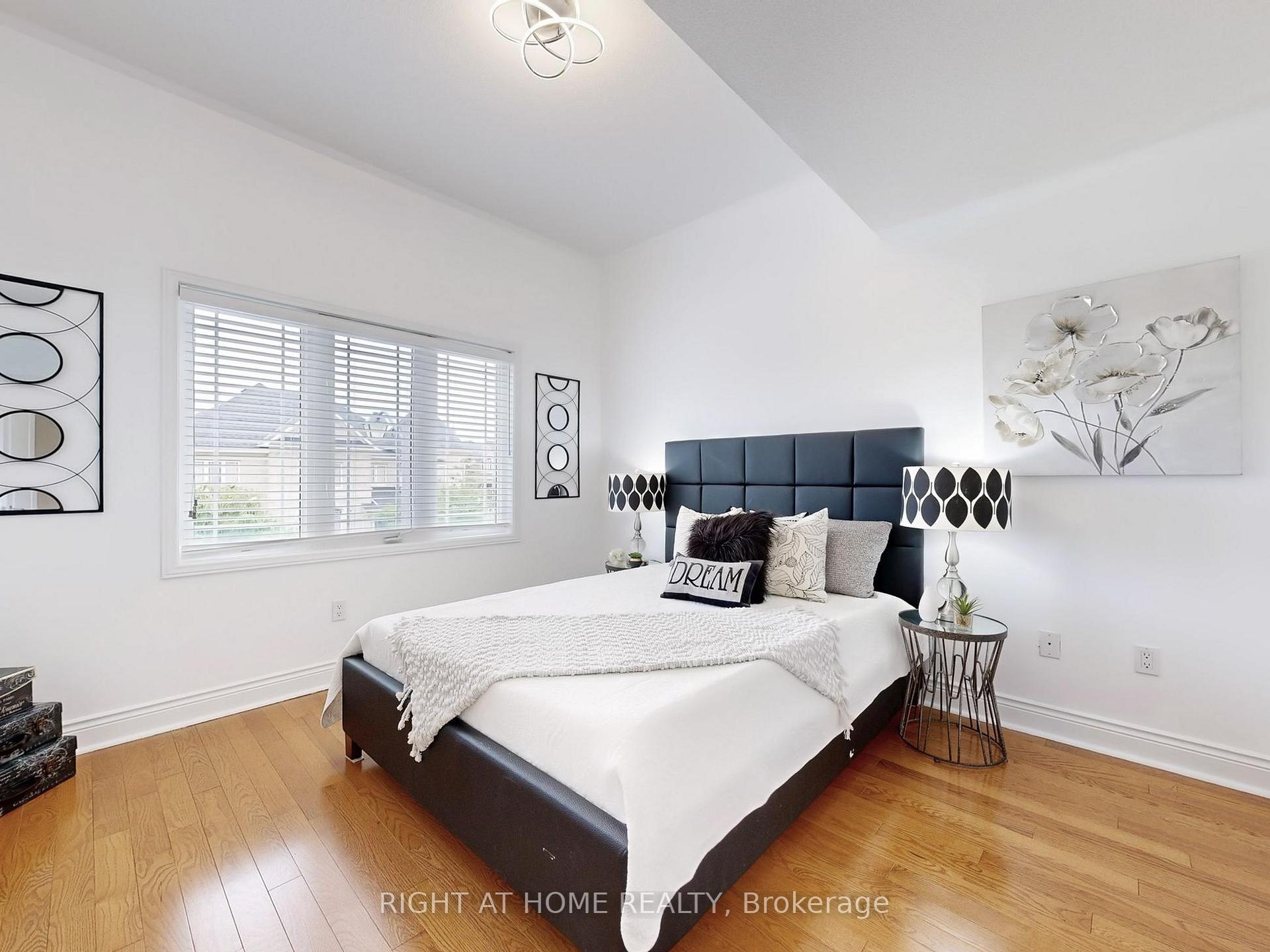 Photo 28 of 65 Styles Crescent, Ajax, Northeast Ajax — HOMEH