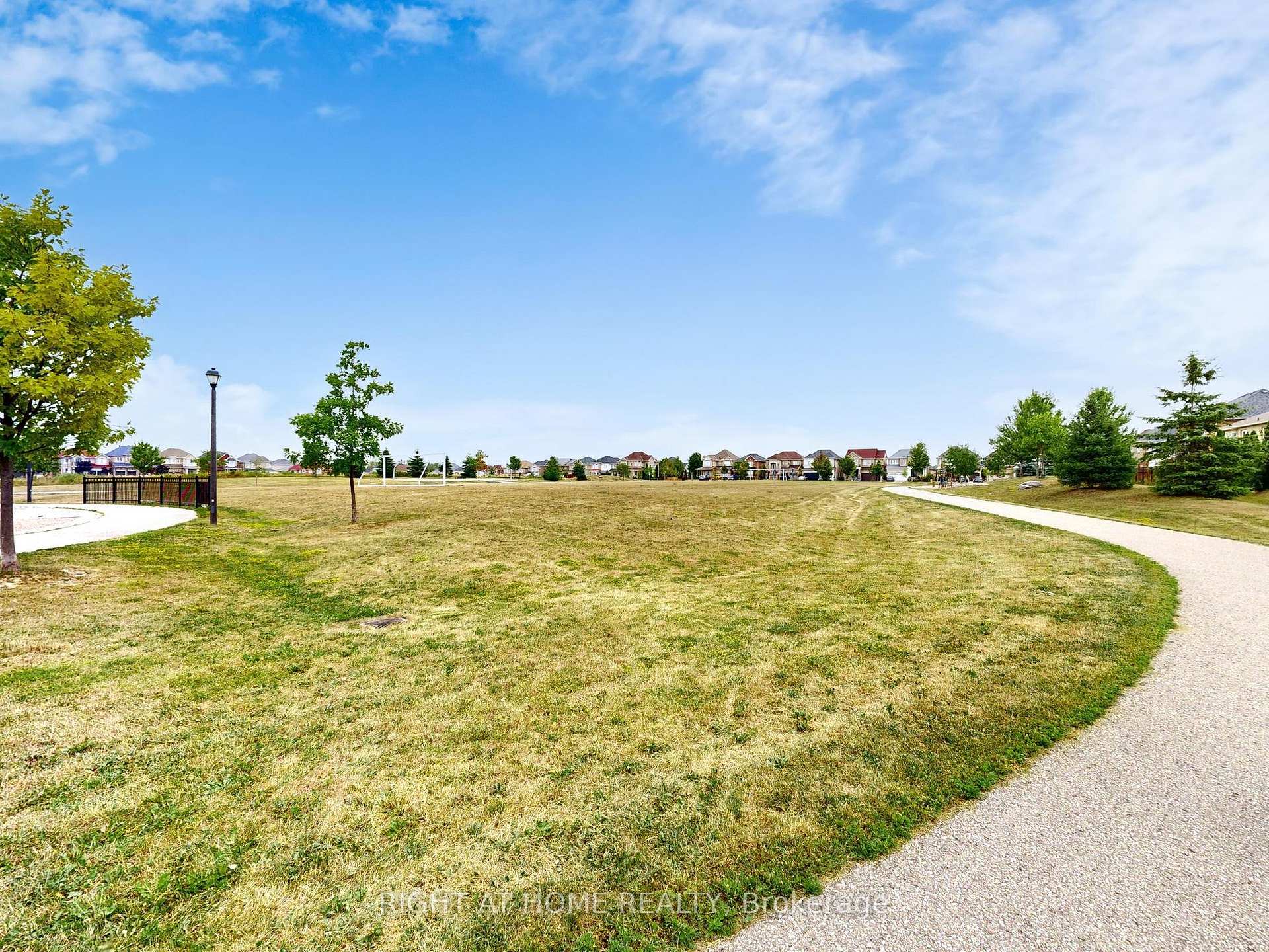 Photo 49 of 65 Styles Crescent, Ajax, Northeast Ajax — HOMEH