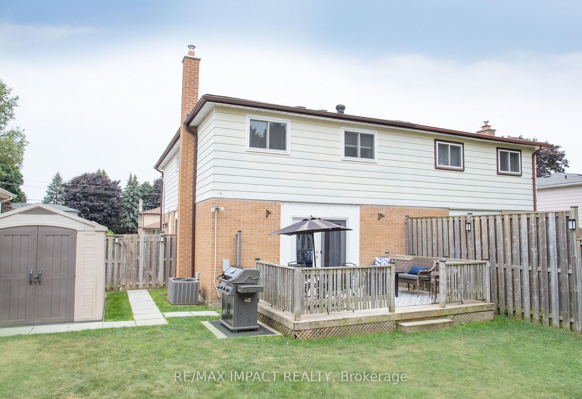 Photo 37 of 16 Lawrence Crescent, Clarington, Bowmanville — HOMEH