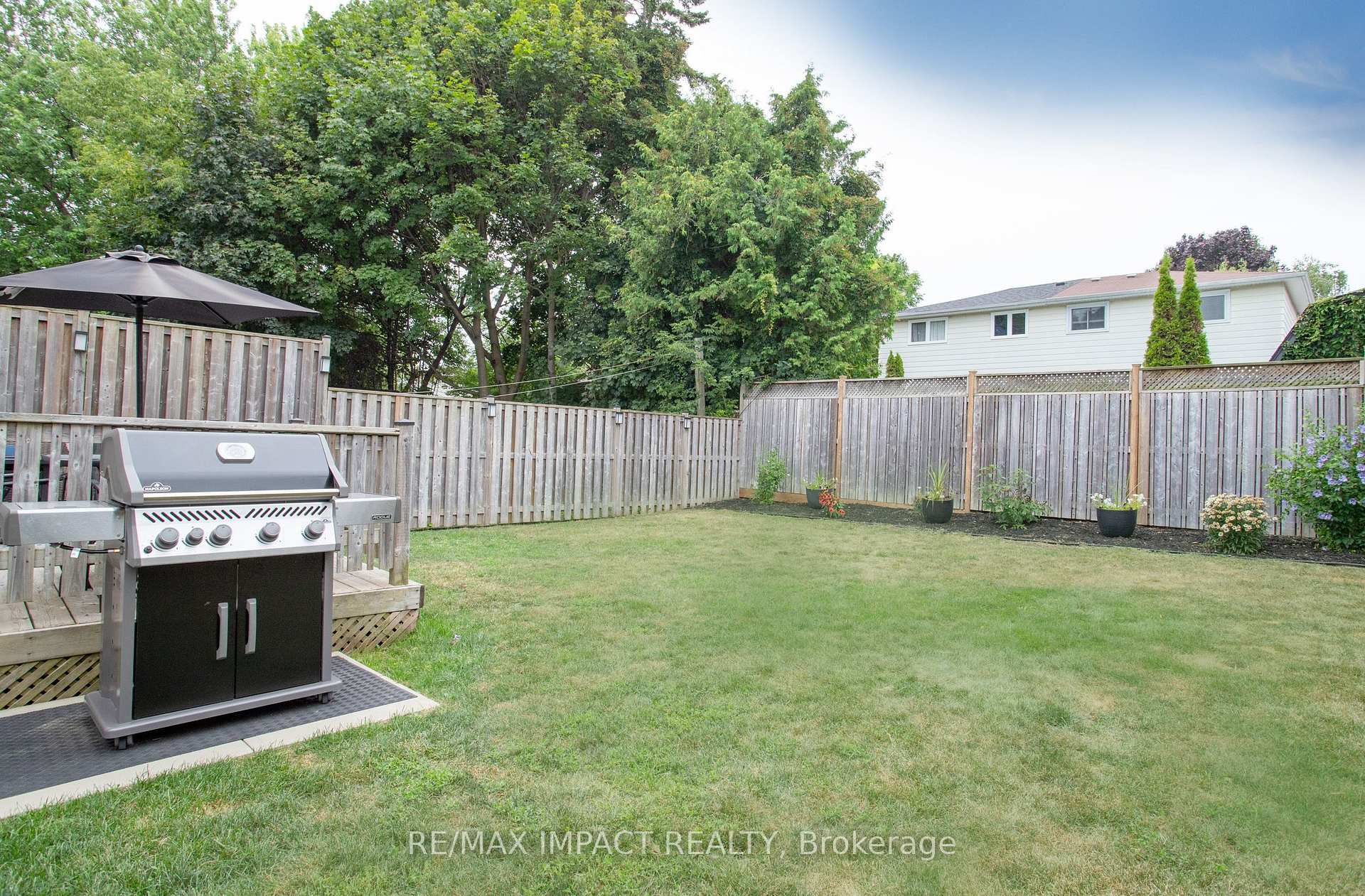 Photo 33 of 16 Lawrence Crescent, Clarington, Bowmanville — HOMEH