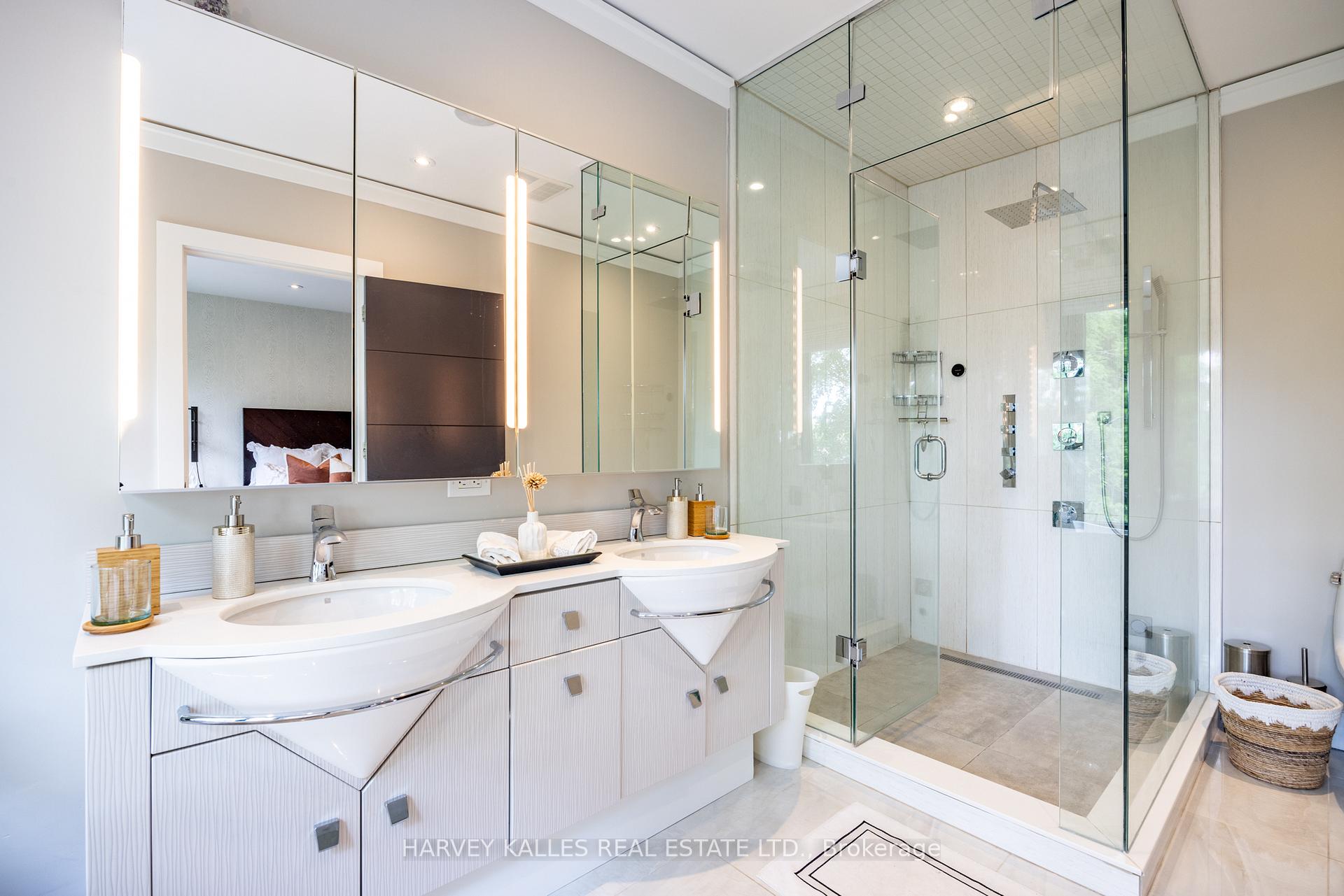 Photo 10 of 397 Soudan Avenue, Toronto, Mount Pleasant East — HOMEH