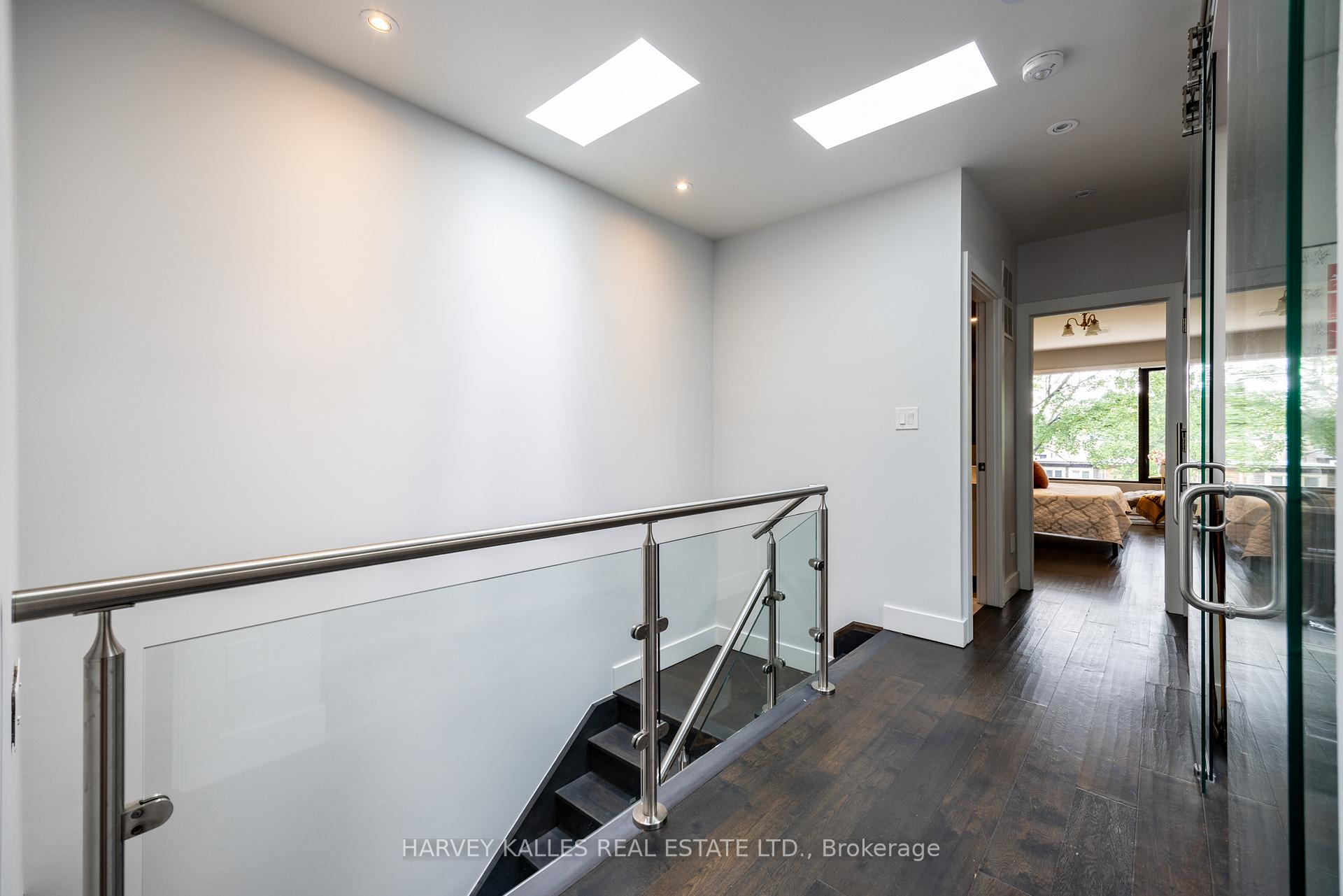 Photo 11 of 397 Soudan Avenue, Toronto, Mount Pleasant East — HOMEH