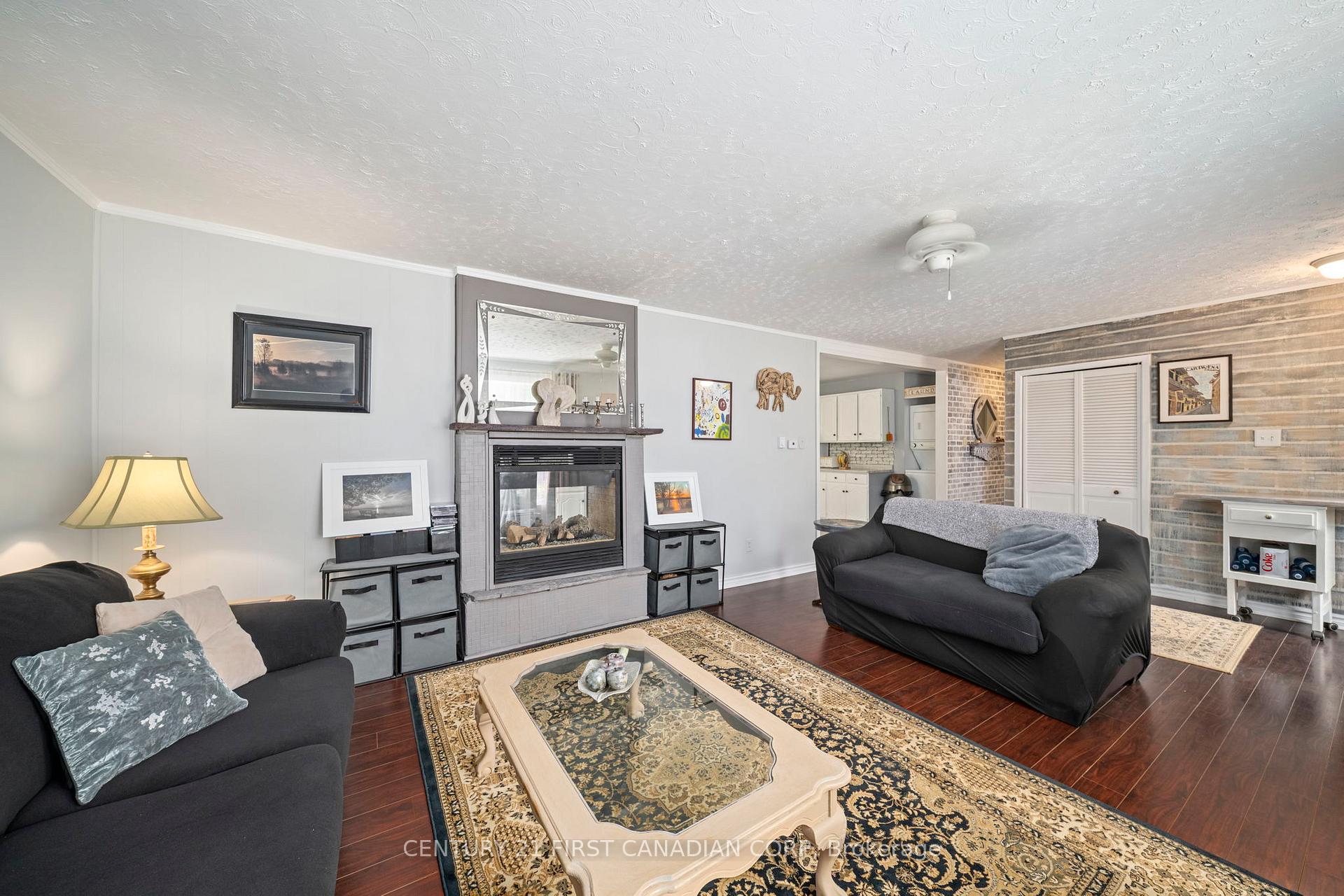 Photo 28 of 21084 Riverview Drive, Thames Centre, Rural Thames Centre — HOMEH