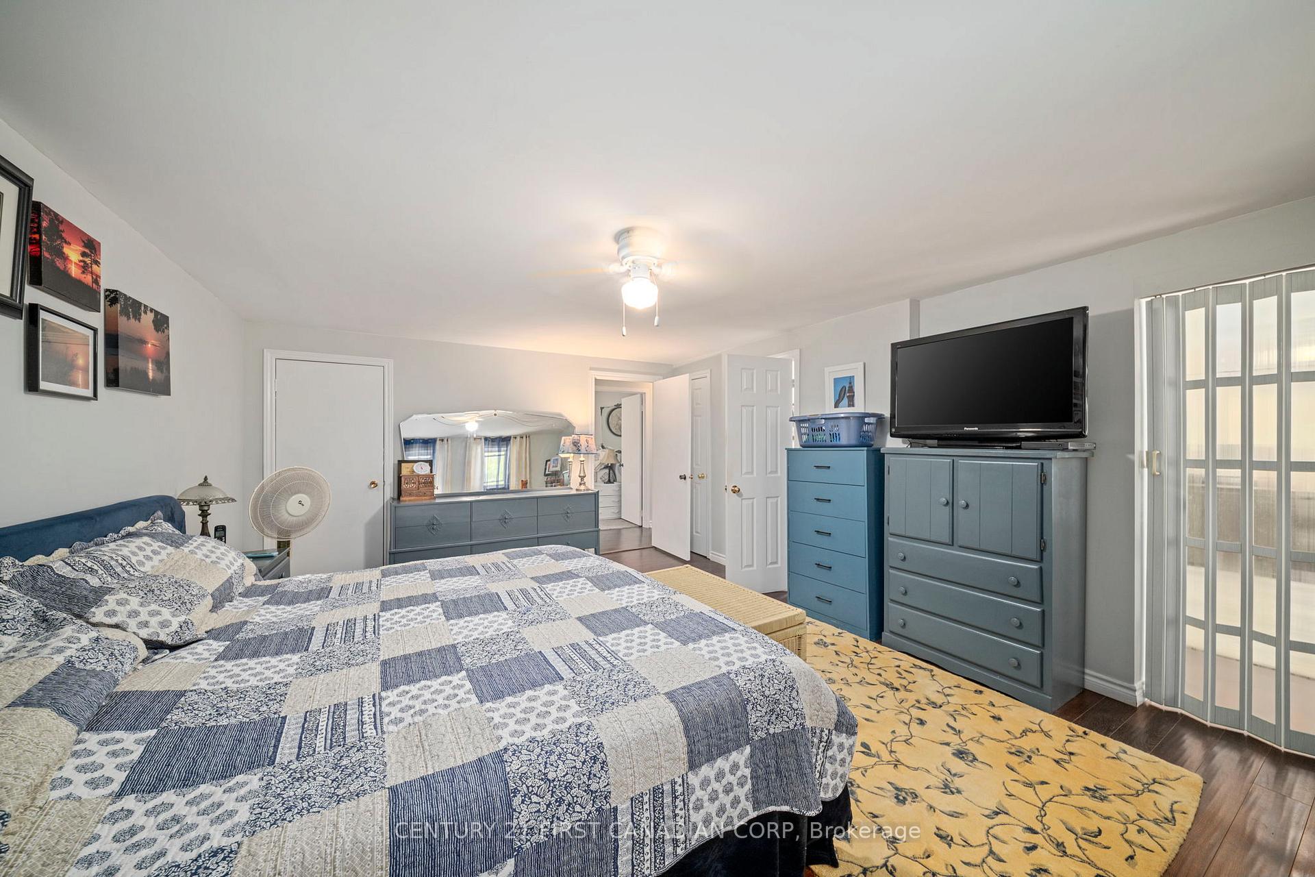Photo 18 of 21084 Riverview Drive, Thames Centre, Rural Thames Centre — HOMEH