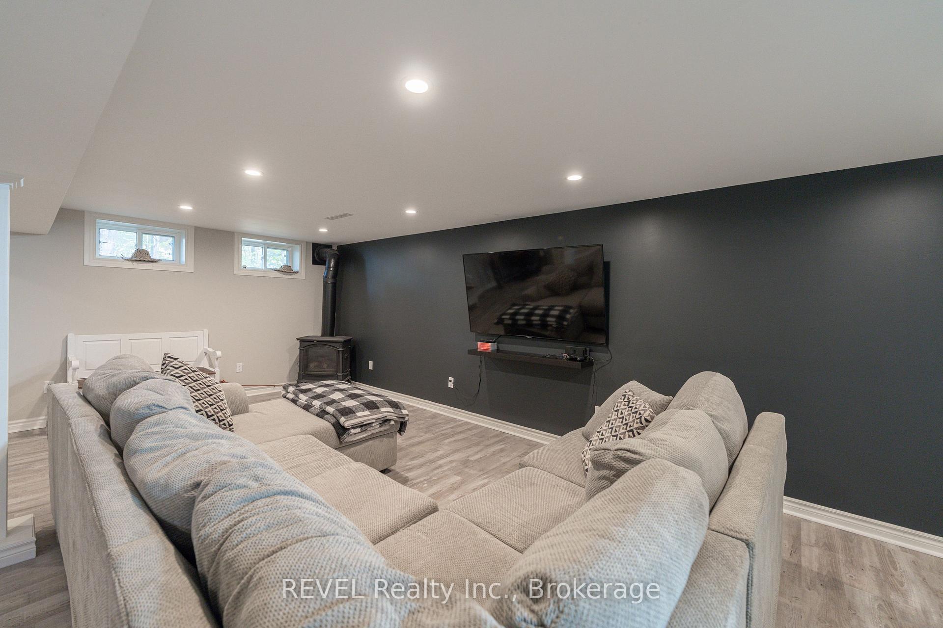 Photo 24 of 164 Diltz Road, Haldimand, Dunnville — HOMEH